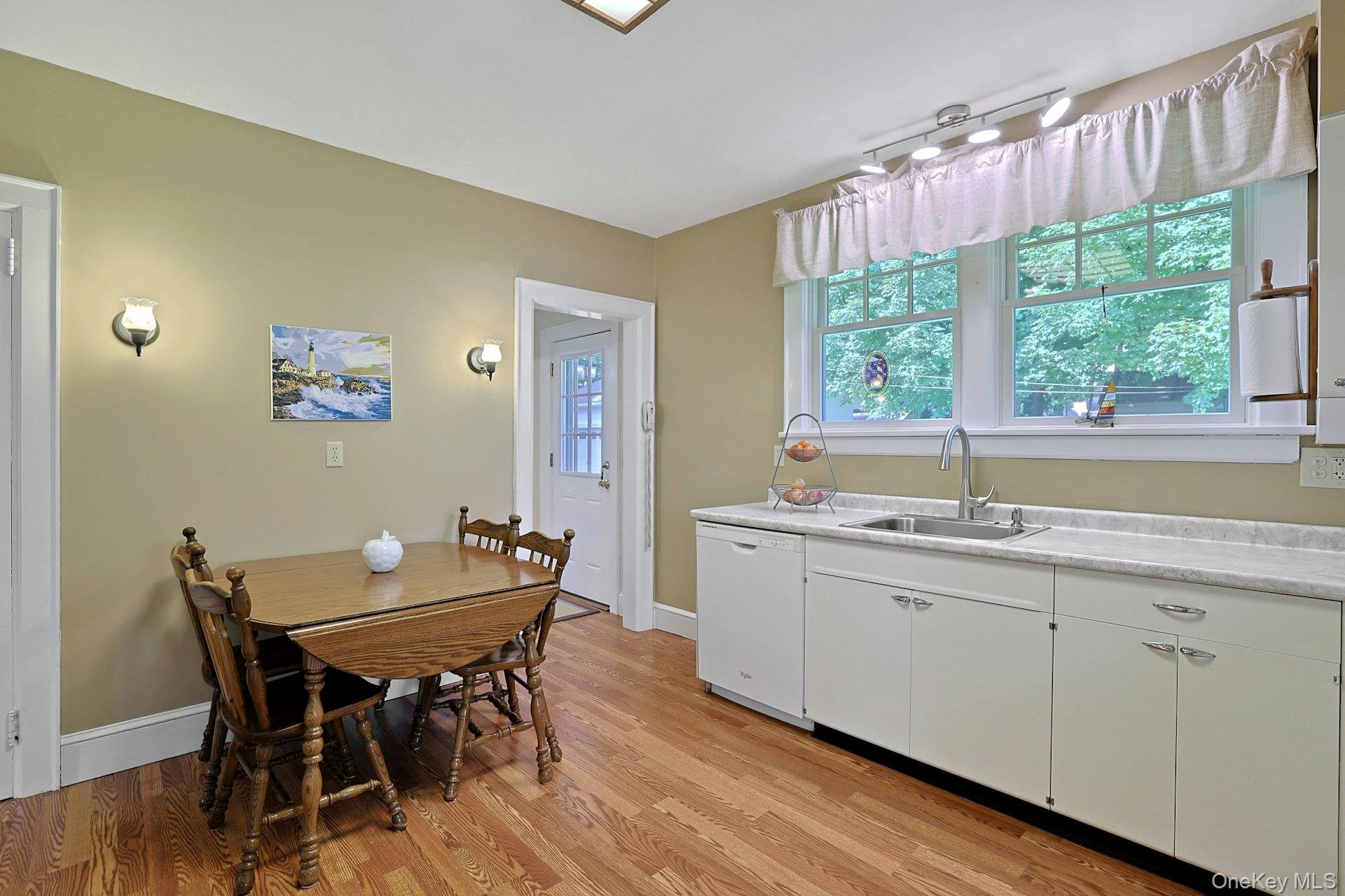 39 Orchard Drive – For Sale photo 16