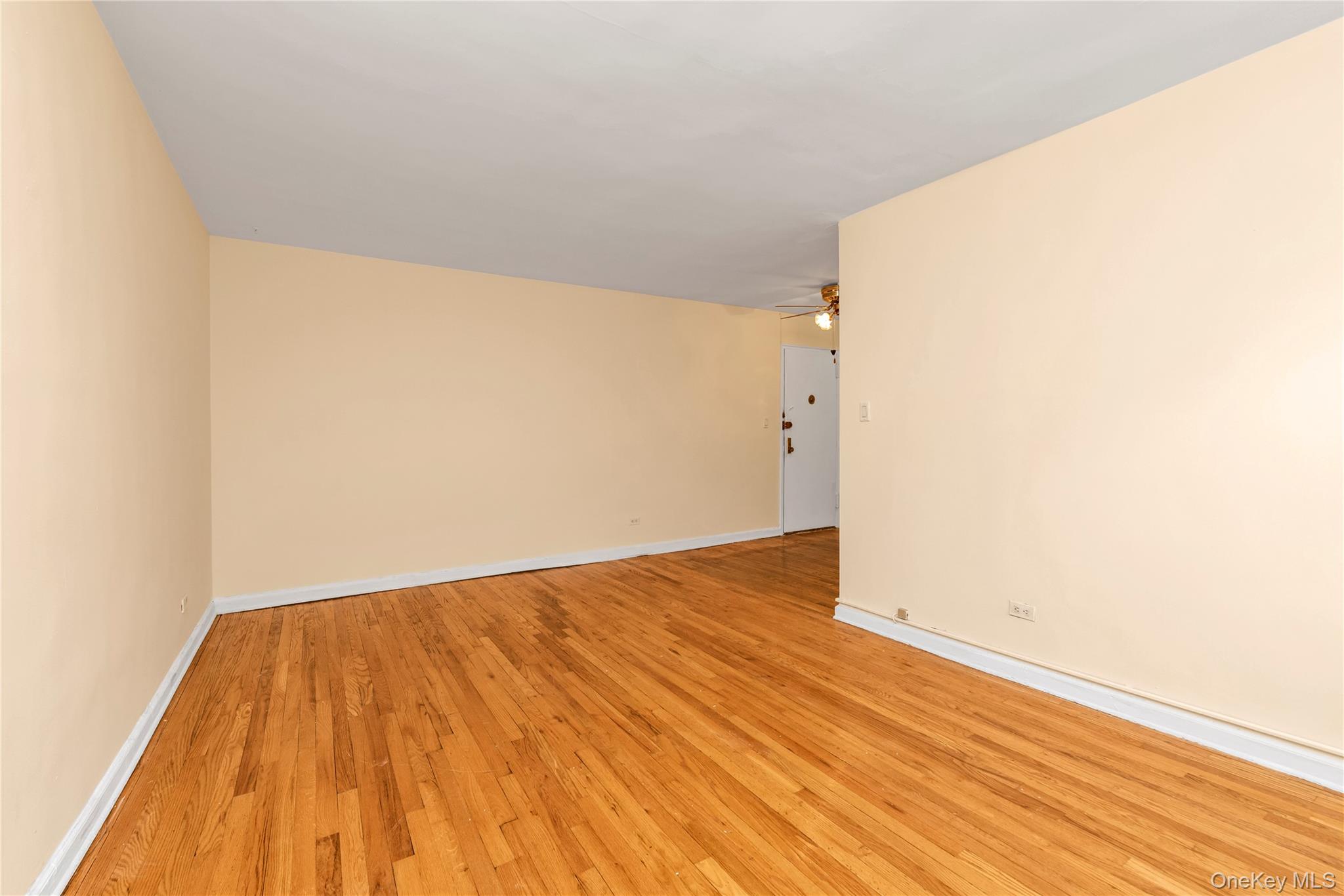 141-60 84th Road, Unit 3G photo 5
