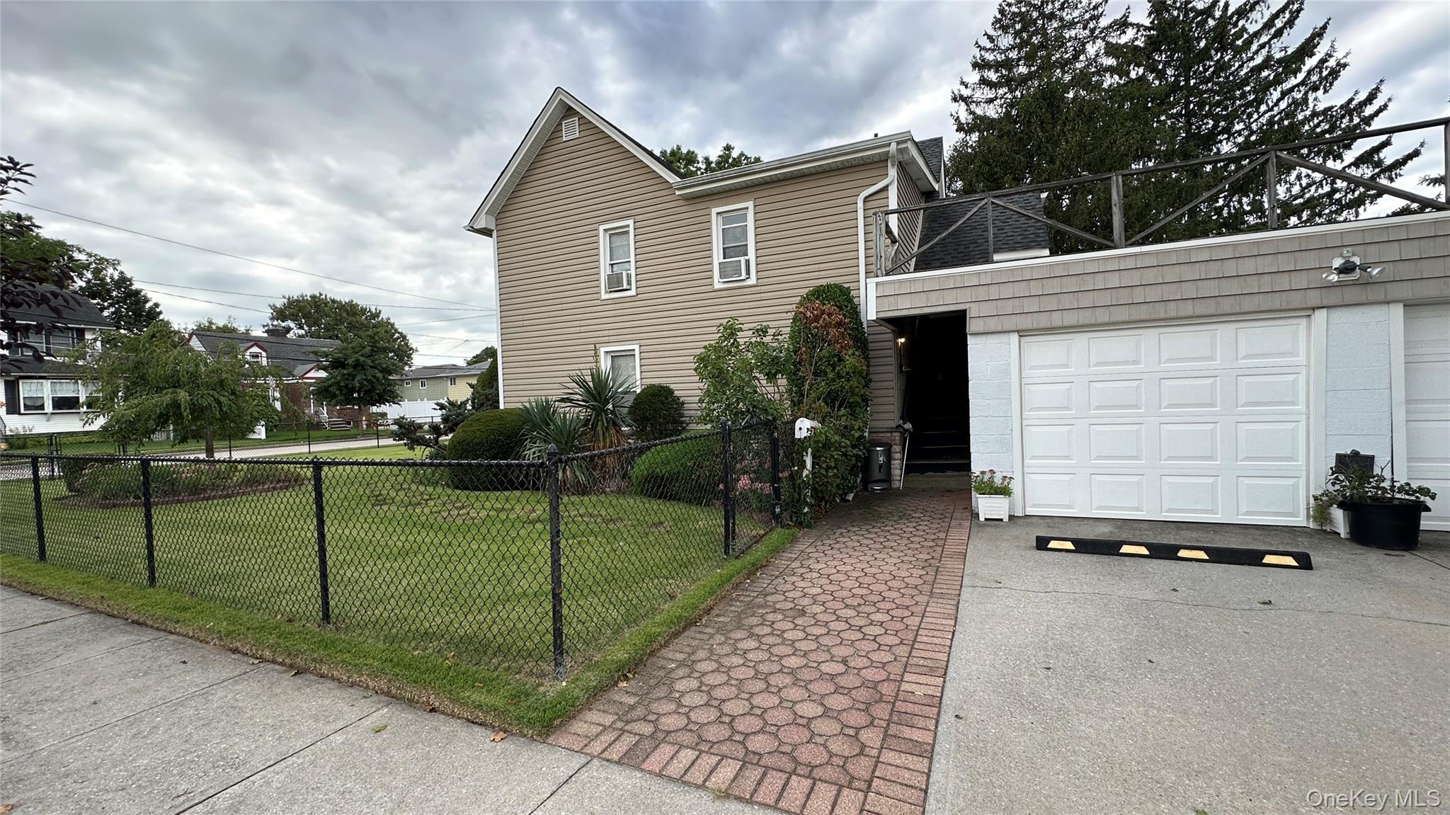 73 Davison Avenue, Unit 1 photo 19