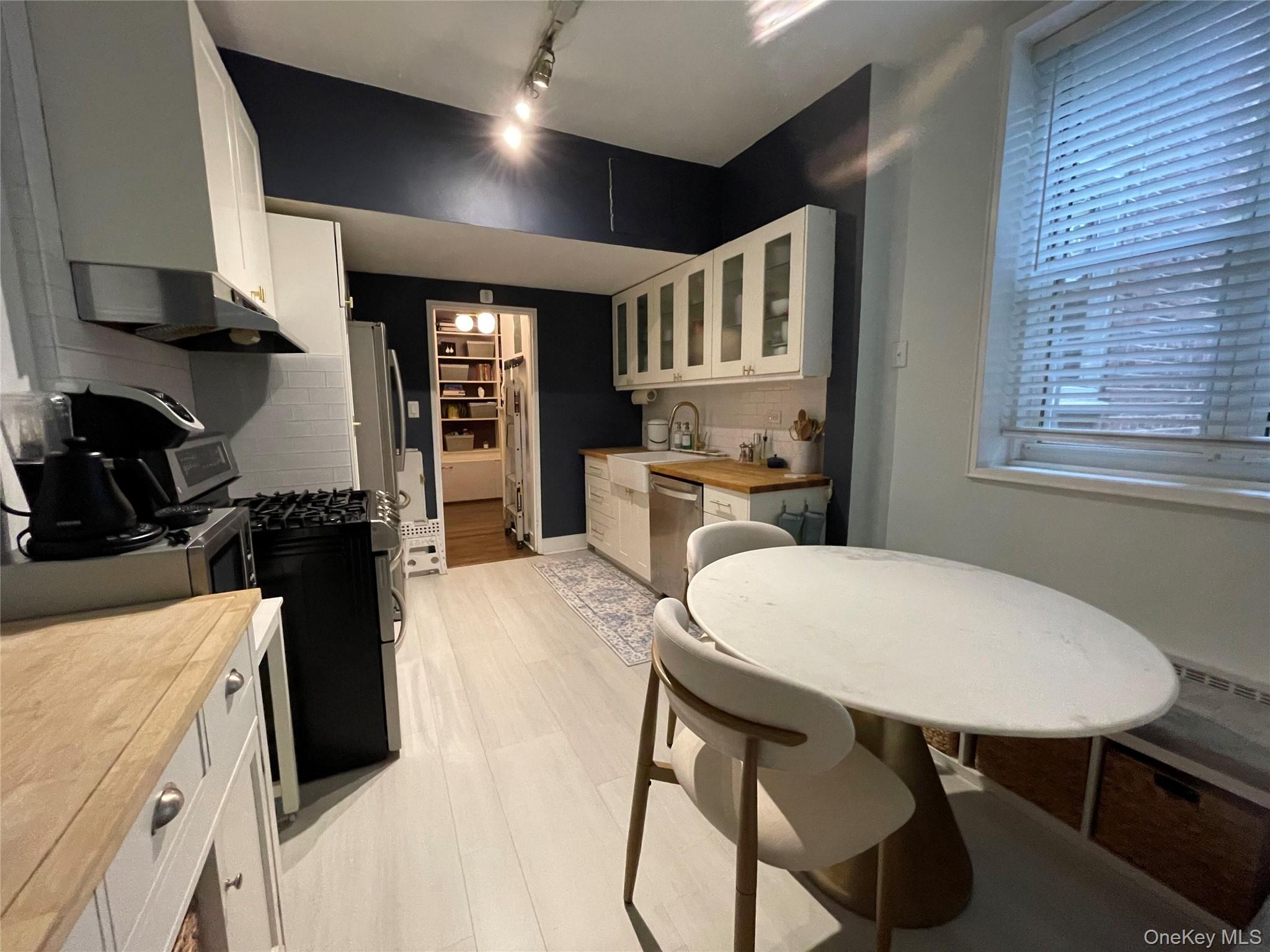 112-20 72nd Drive, Unit C02 photo 4