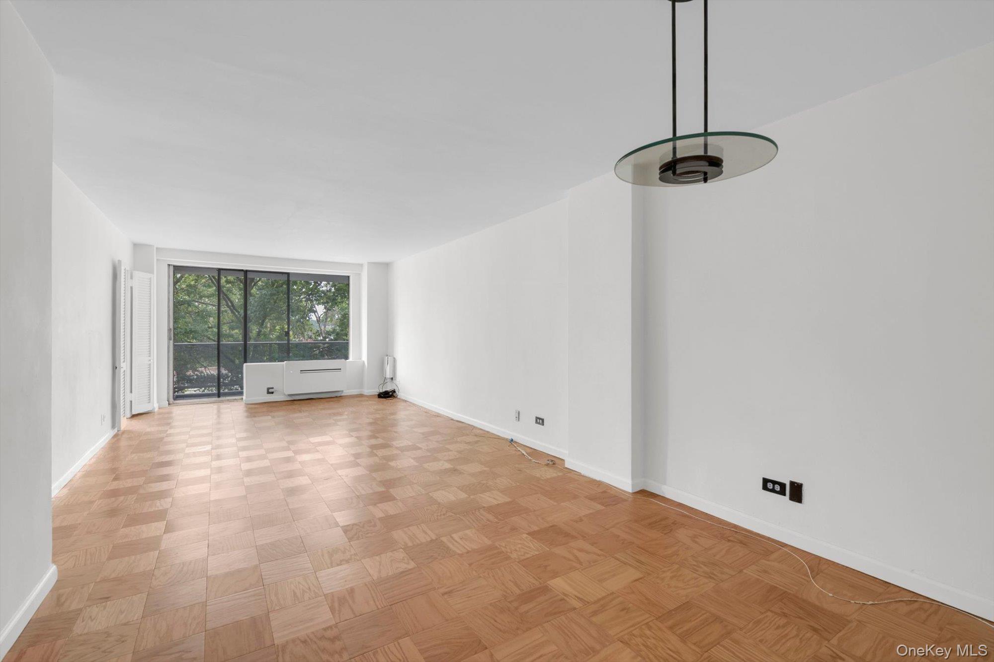 61-20 Grand Central Parkway, Unit C303 photo 5