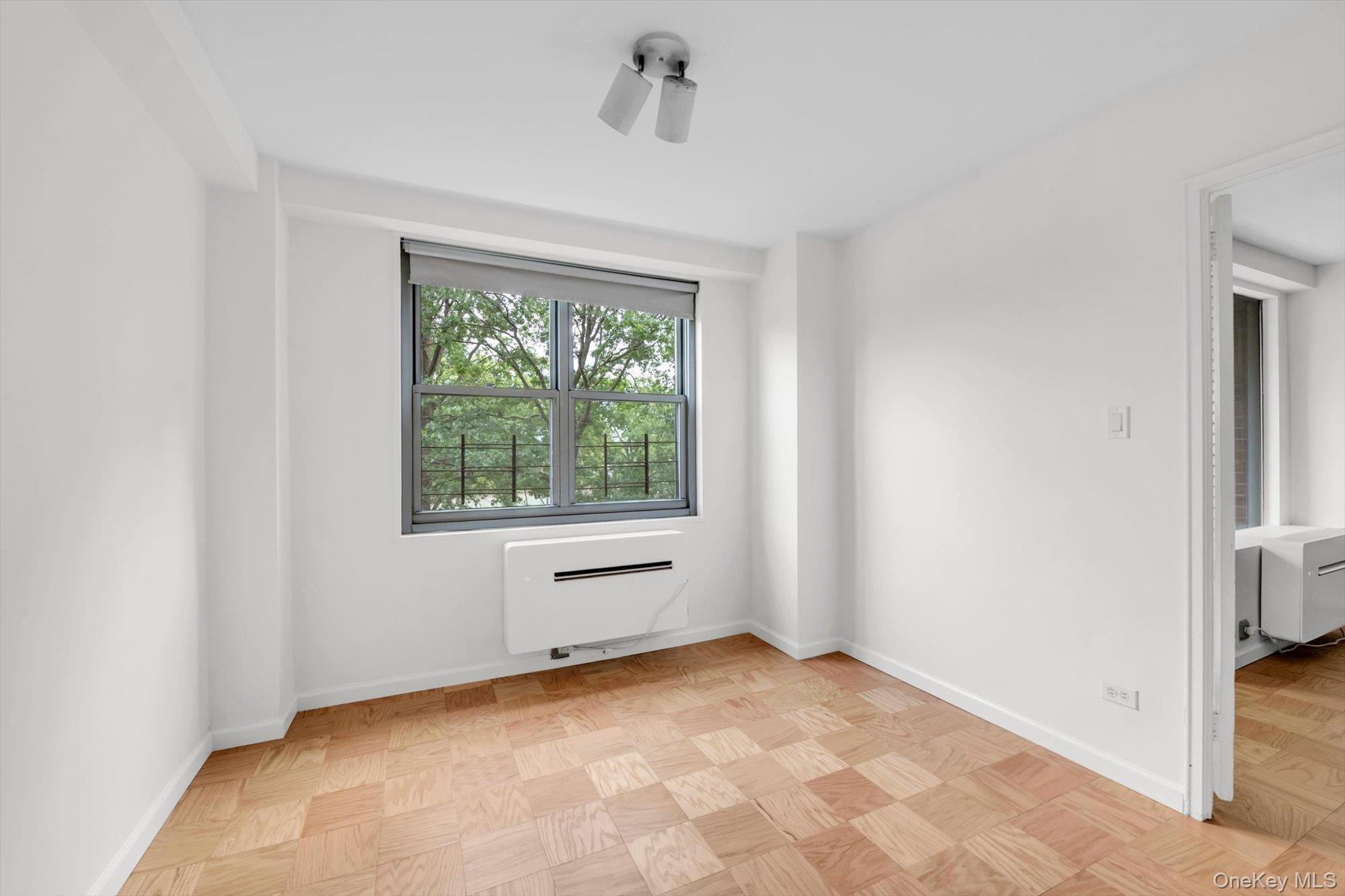 61-20 Grand Central Parkway, Unit C303 photo 12