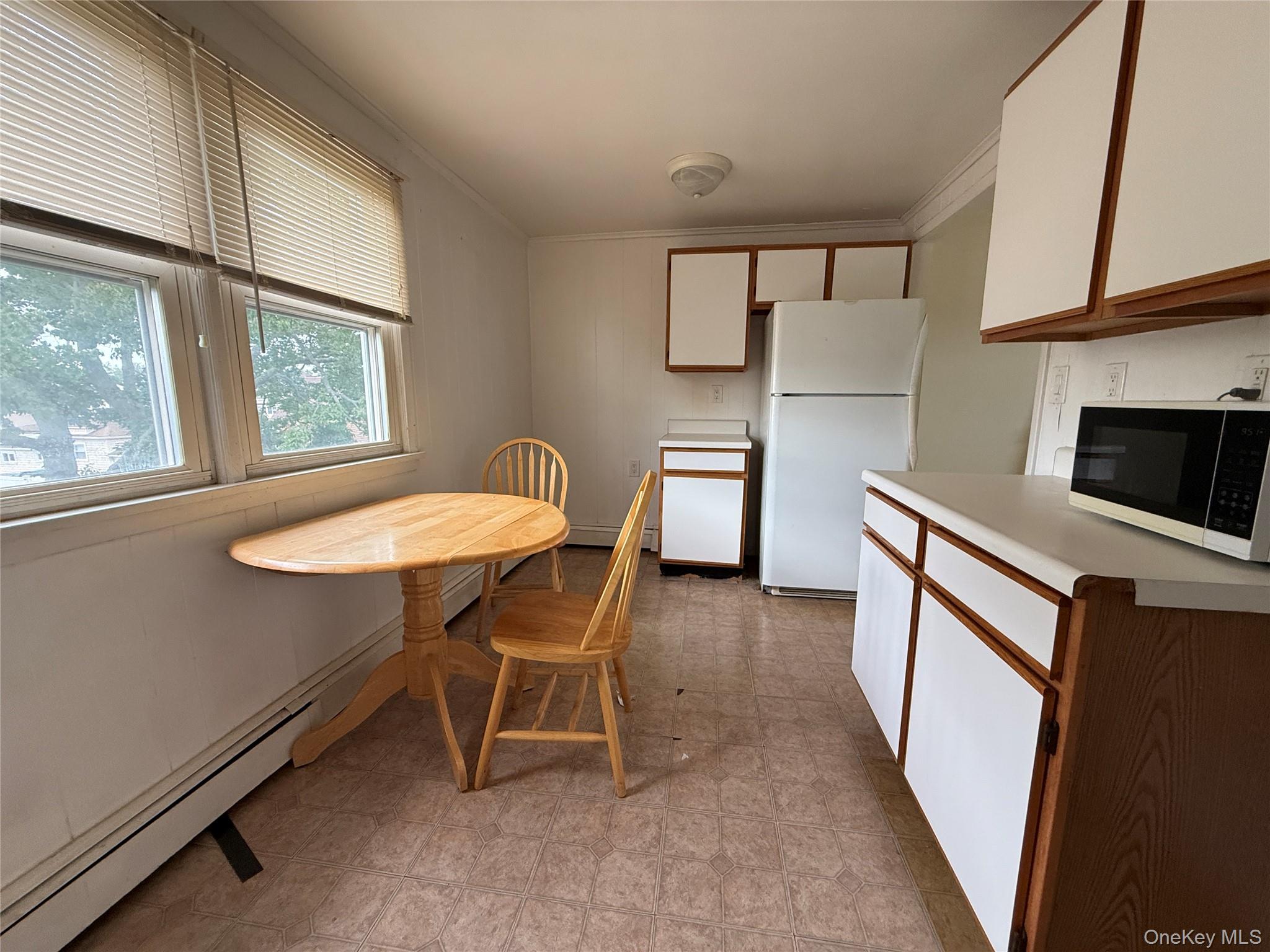 3624 Ionia Street – For Rent photo 3