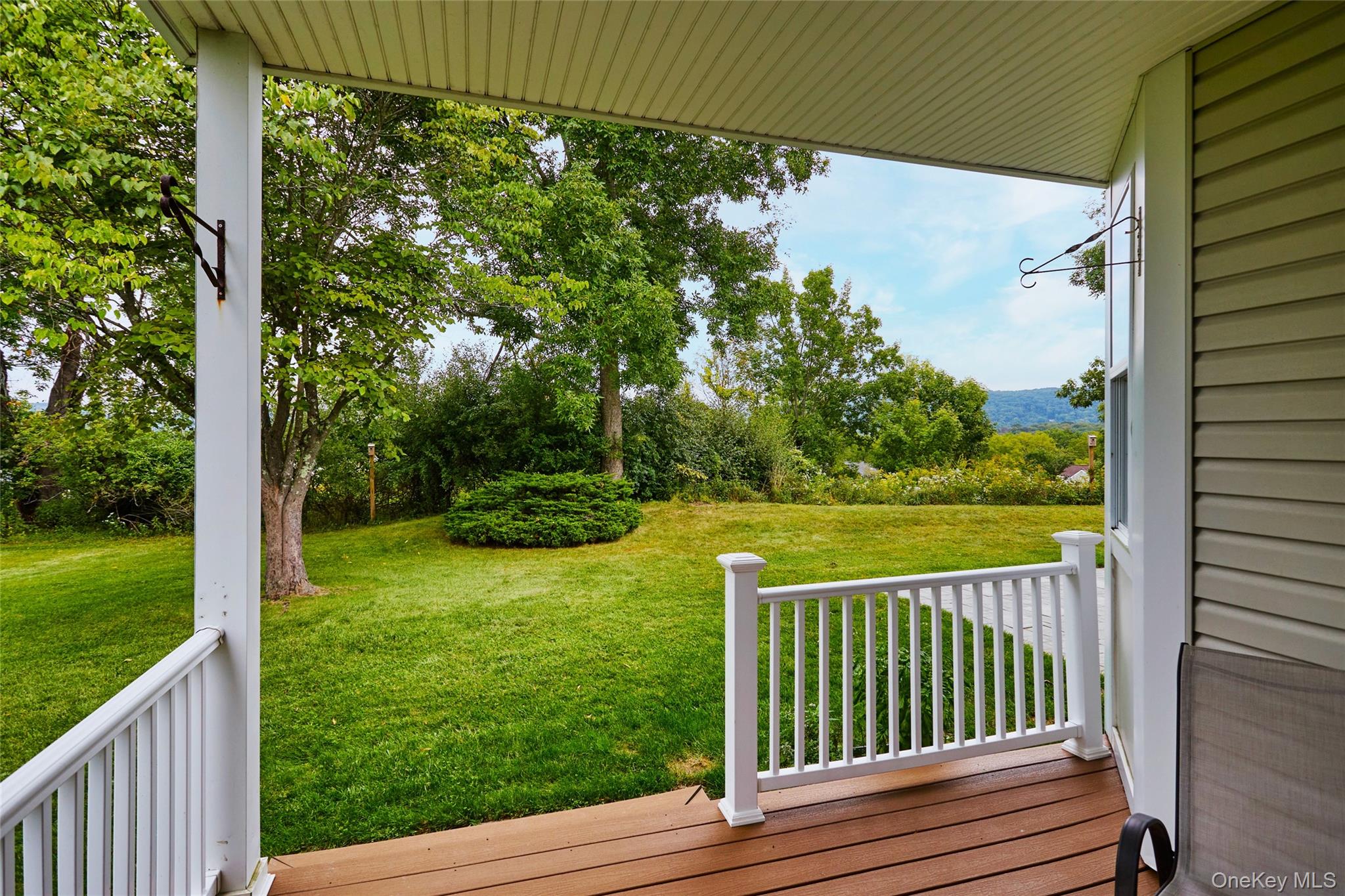 85 Roosevelt Drive – For Sale photo 4