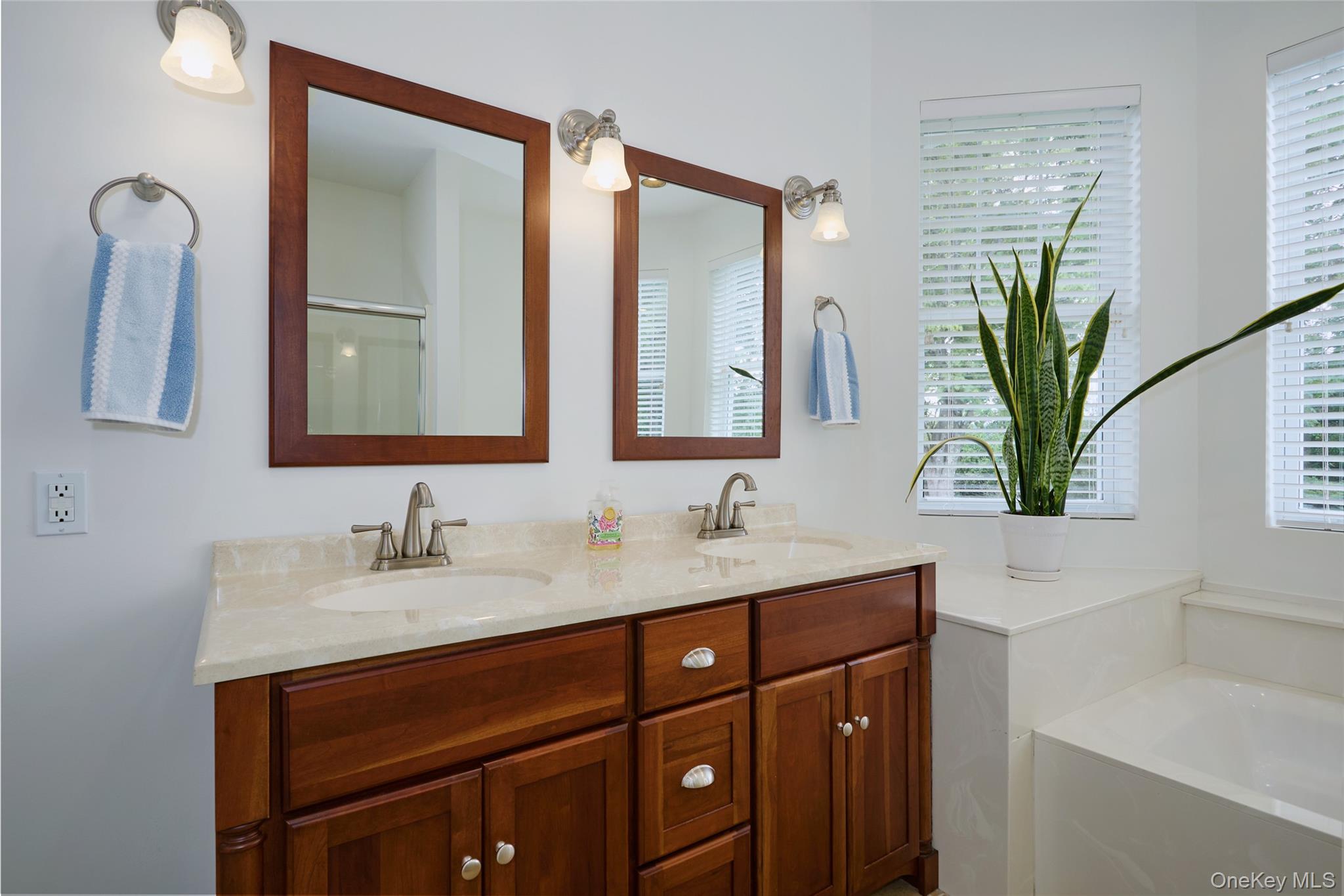 85 Roosevelt Drive – For Sale photo 29