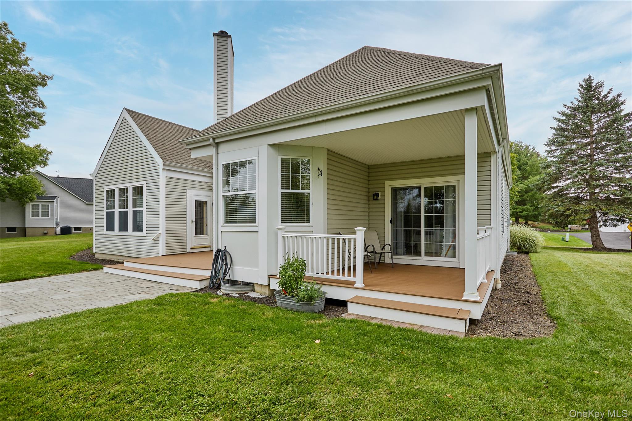 85 Roosevelt Drive – For Sale photo 8