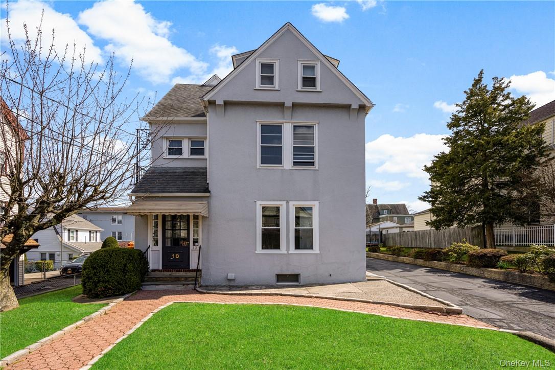 10 Lafayette Street, Unit 1R photo 2