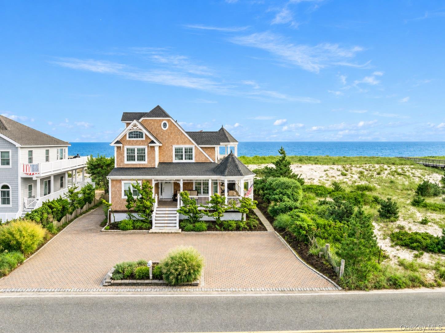 697 Dune Road – For Sale