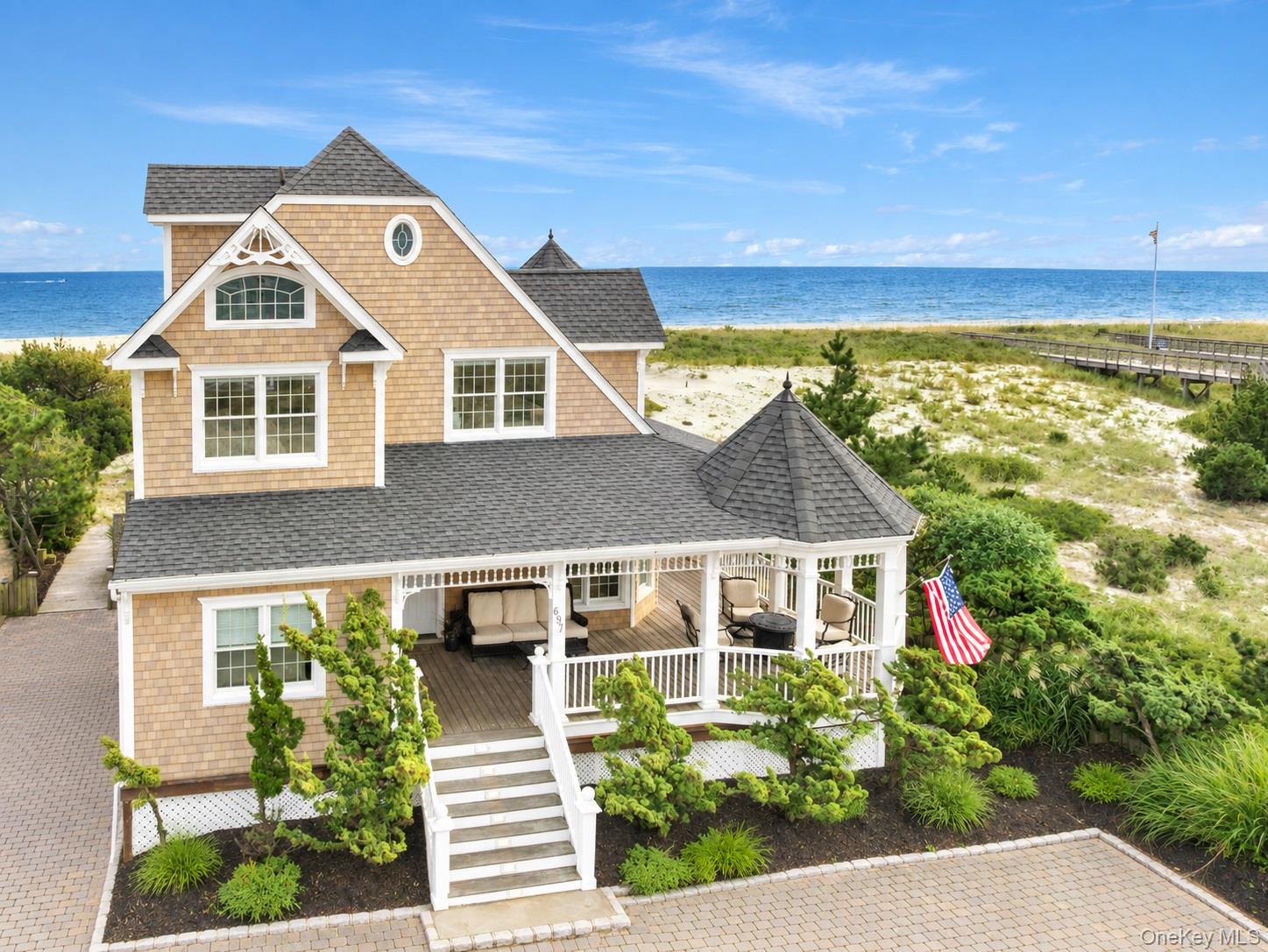 697 Dune Road – For Sale photo 3
