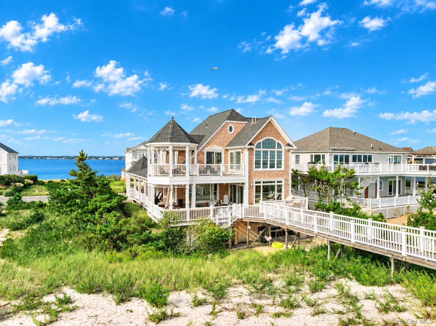 697 Dune Road – For Sale photo 15