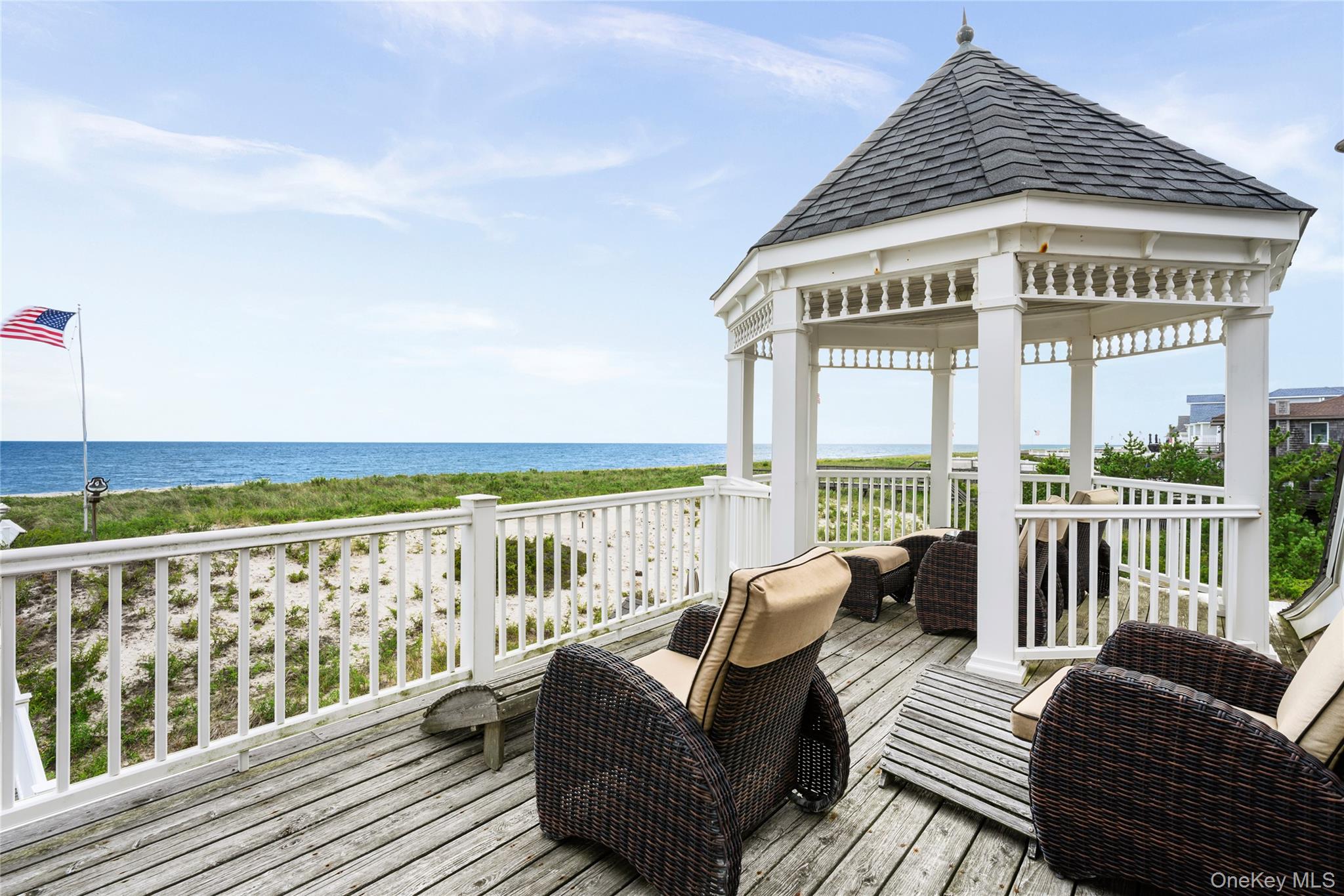 697 Dune Road – For Sale photo 23