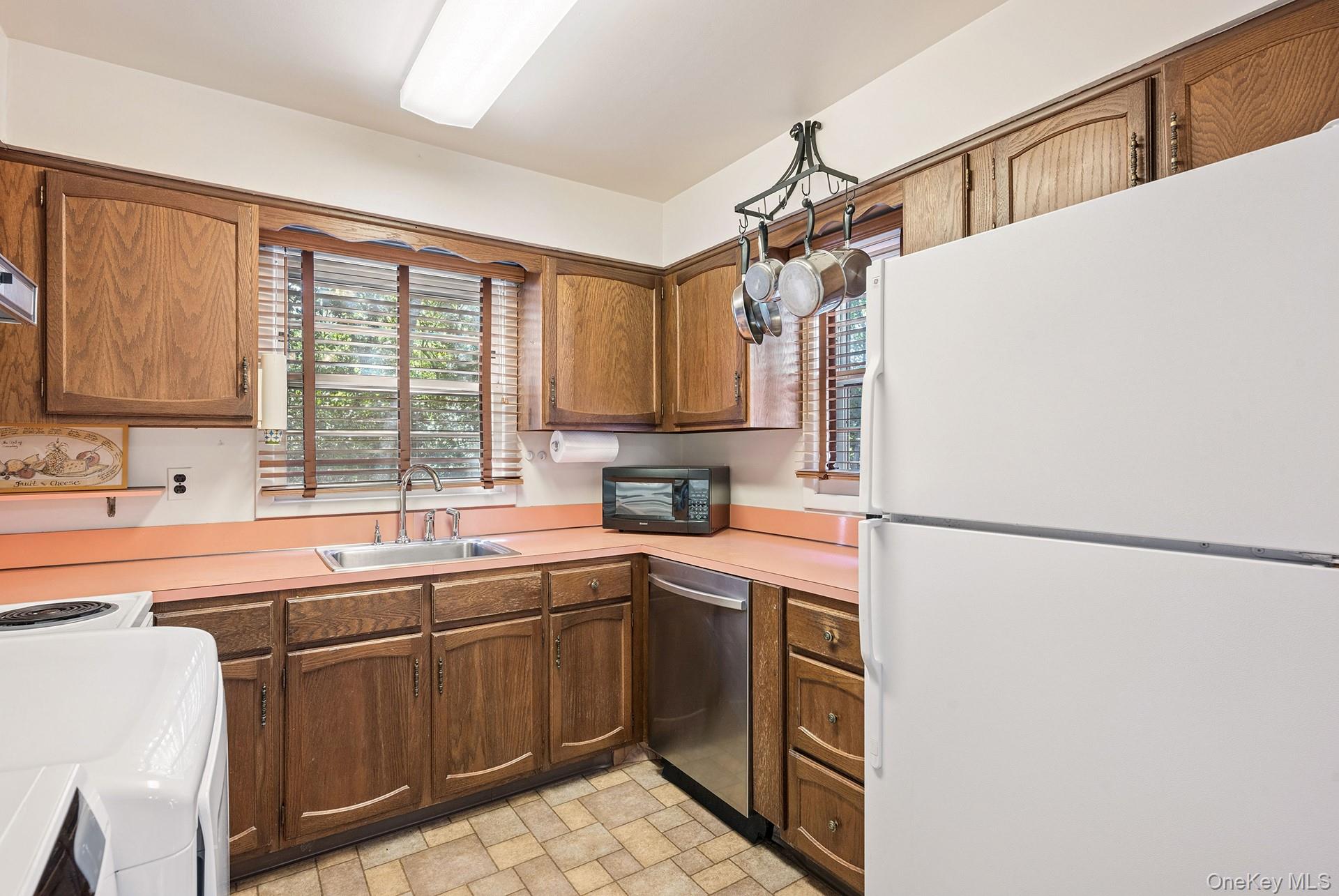 6 Surf Drive – For Sale photo 18