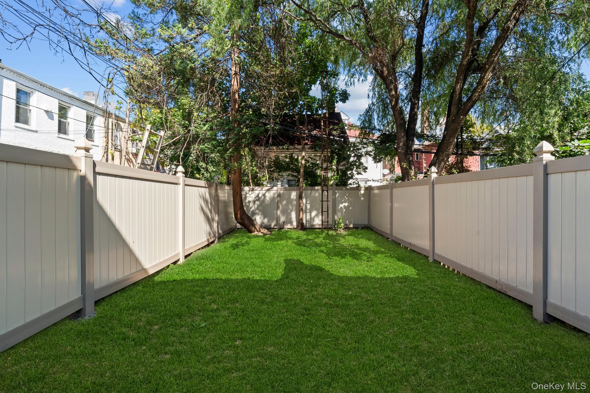 109 Amersfort Place – For Sale photo 12