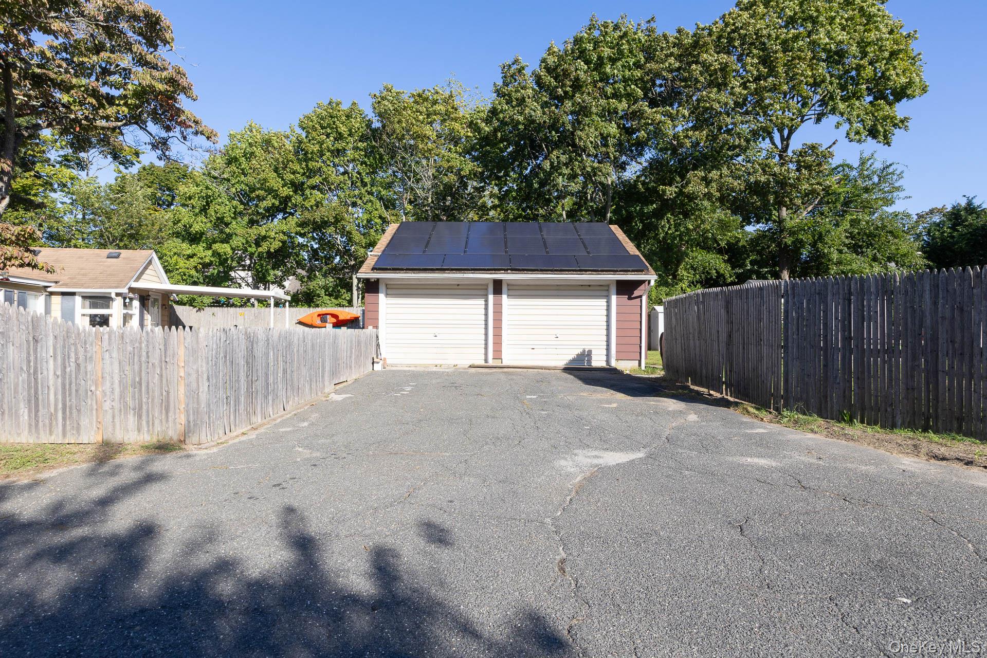 455 Montauk Highway – For Sale photo 19