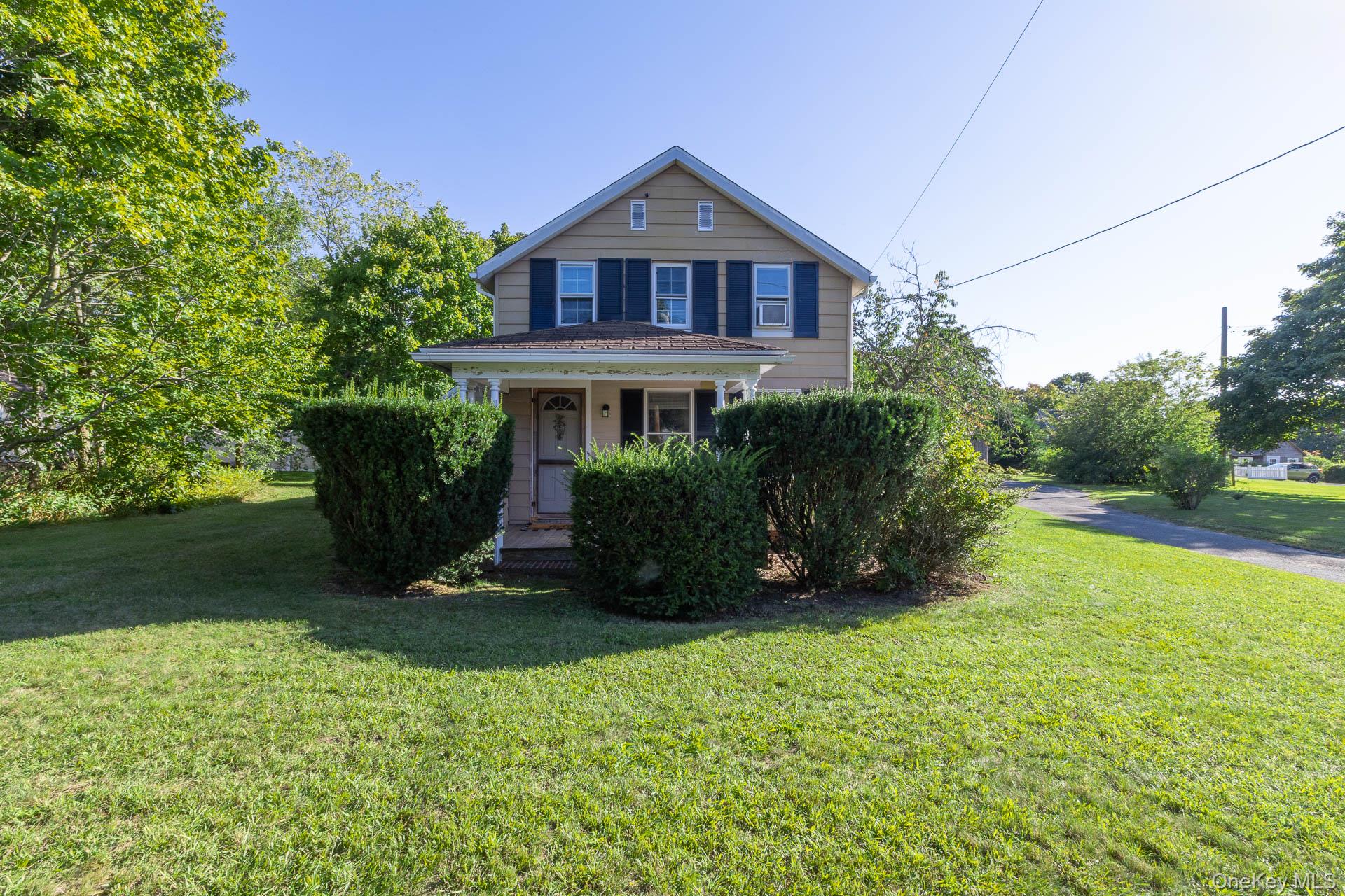 455 Montauk Highway – For Sale
