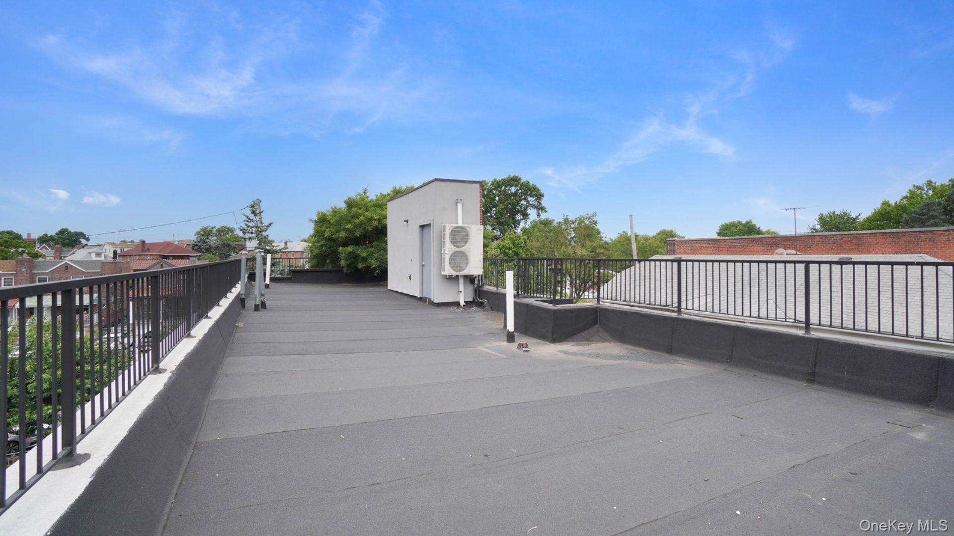 2424 Esplanade Avenue – For Sale photo 35