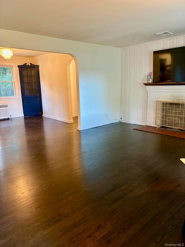 275 4th Street – For Rent photo 2