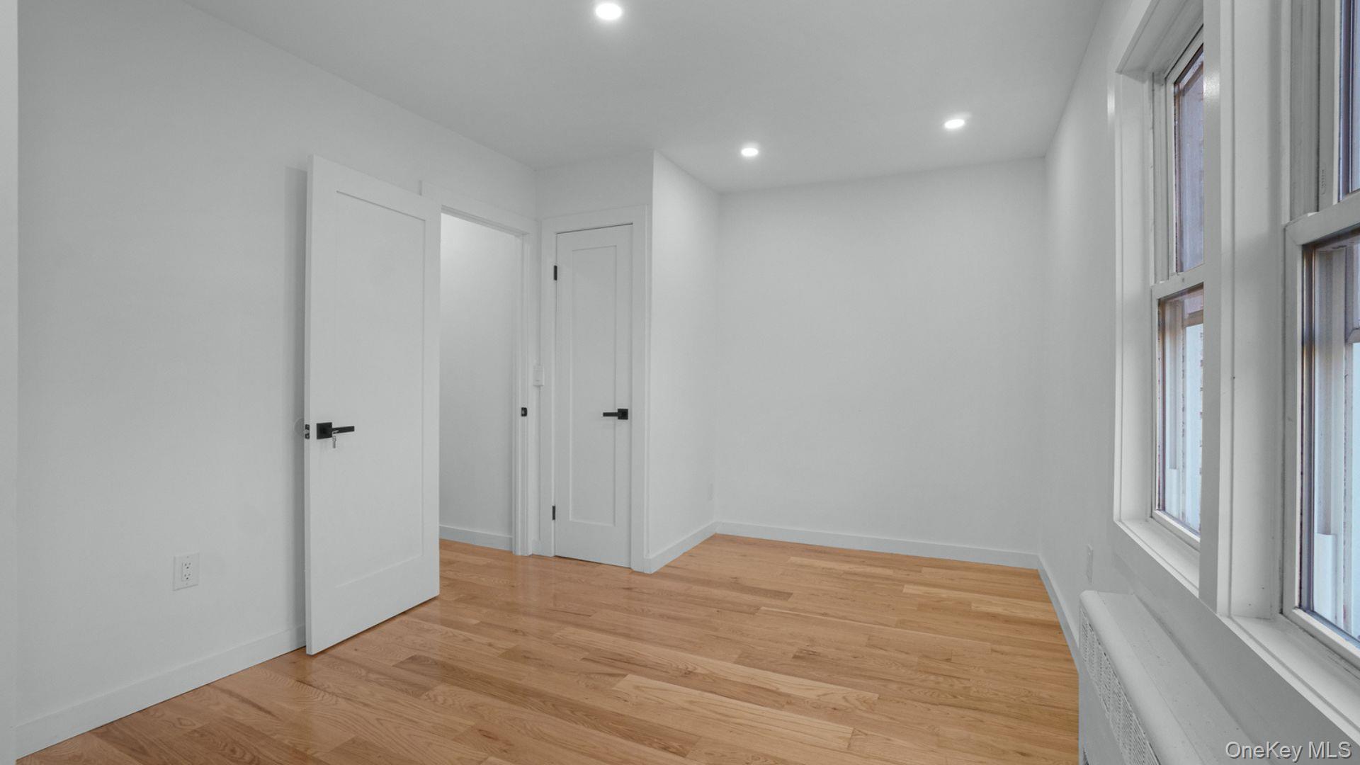 4135 Murdock Avenue – For Sale photo 17