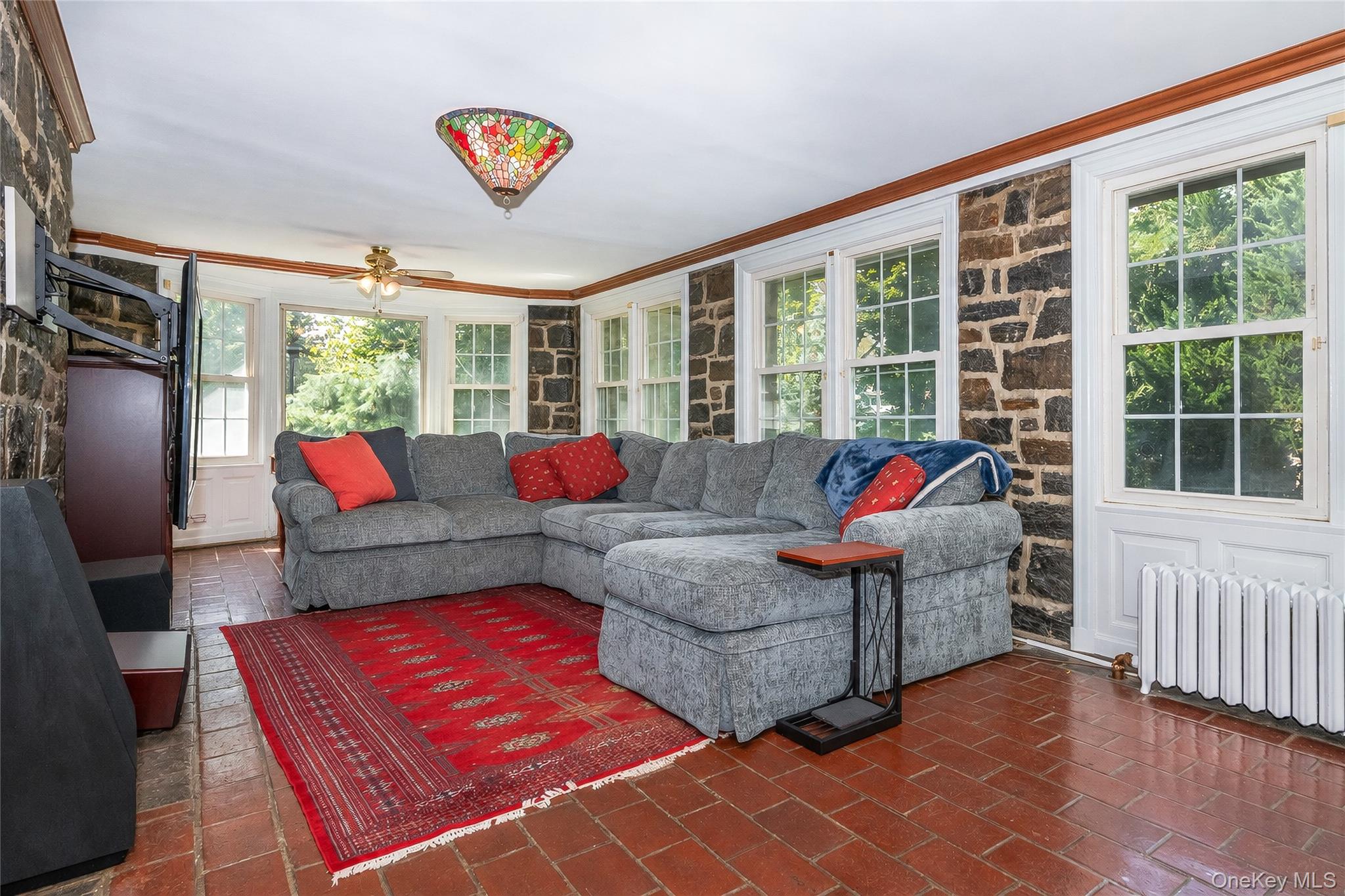 209 Beechmont Drive – For Sale photo 10