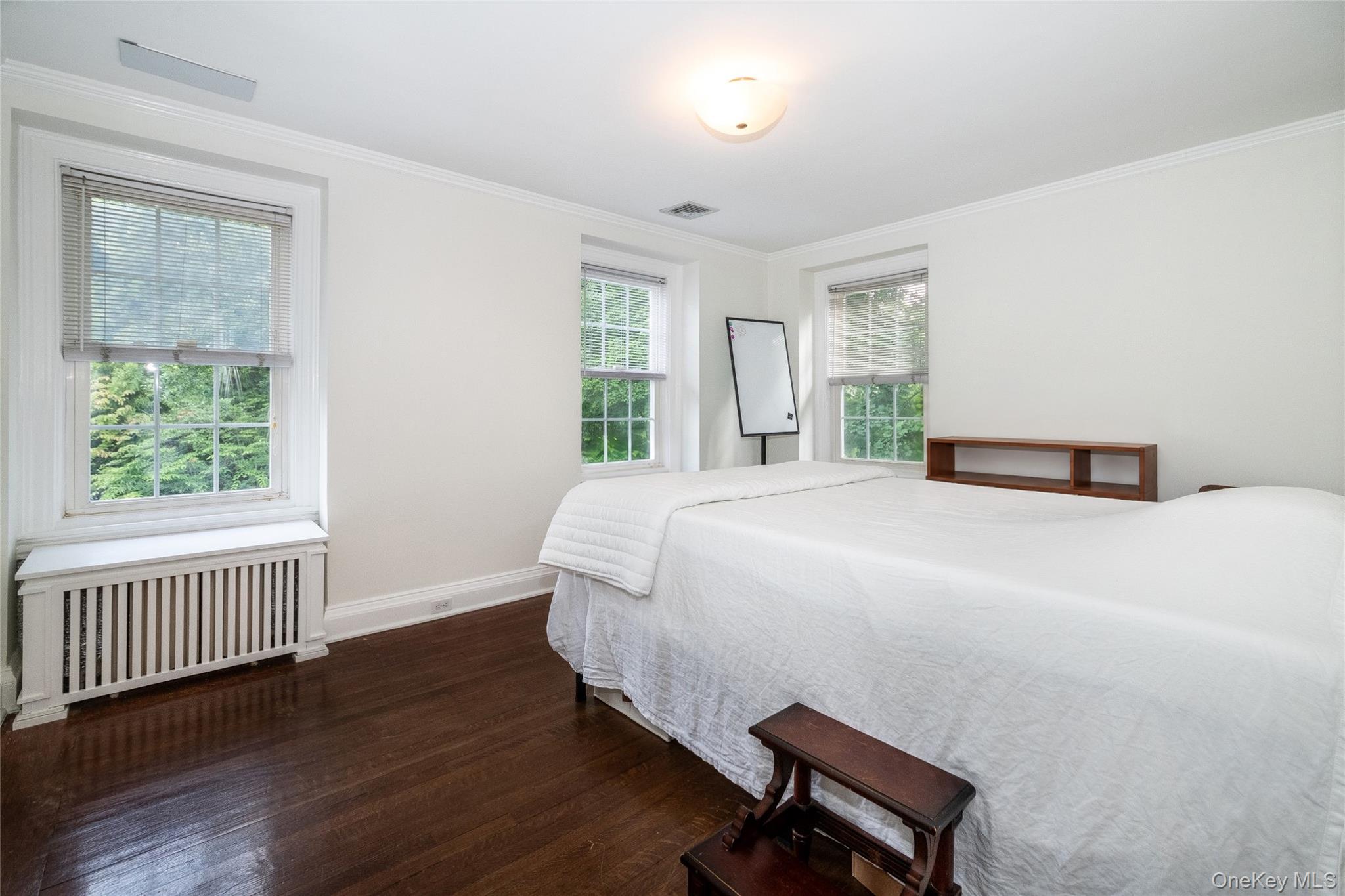 209 Beechmont Drive – For Sale photo 21