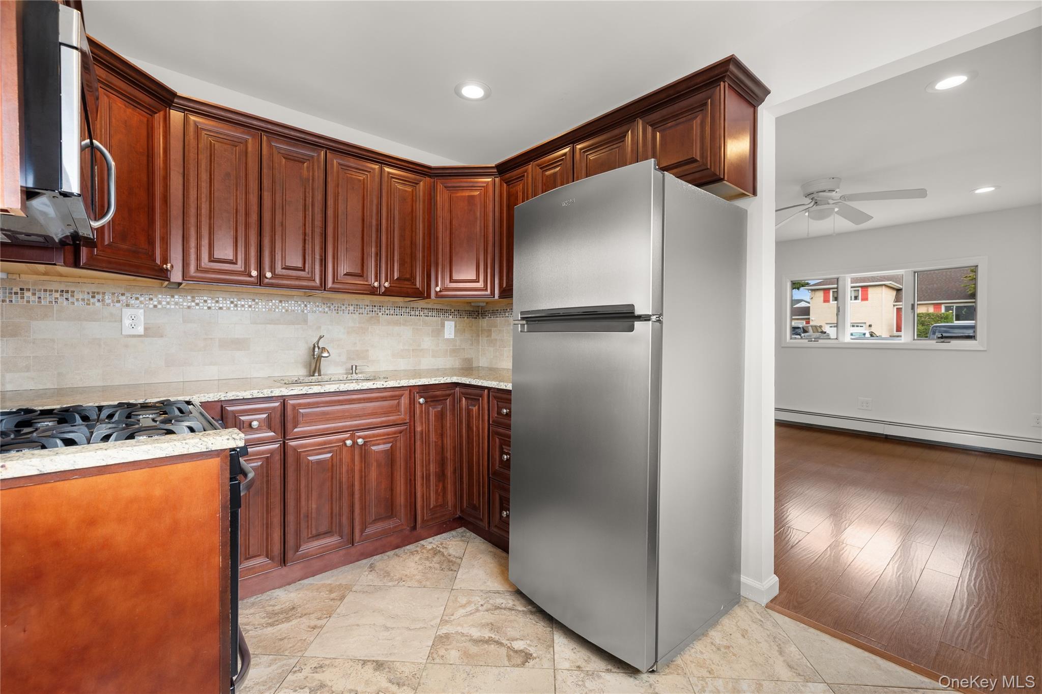 234 Division Avenue – For Sale photo 4