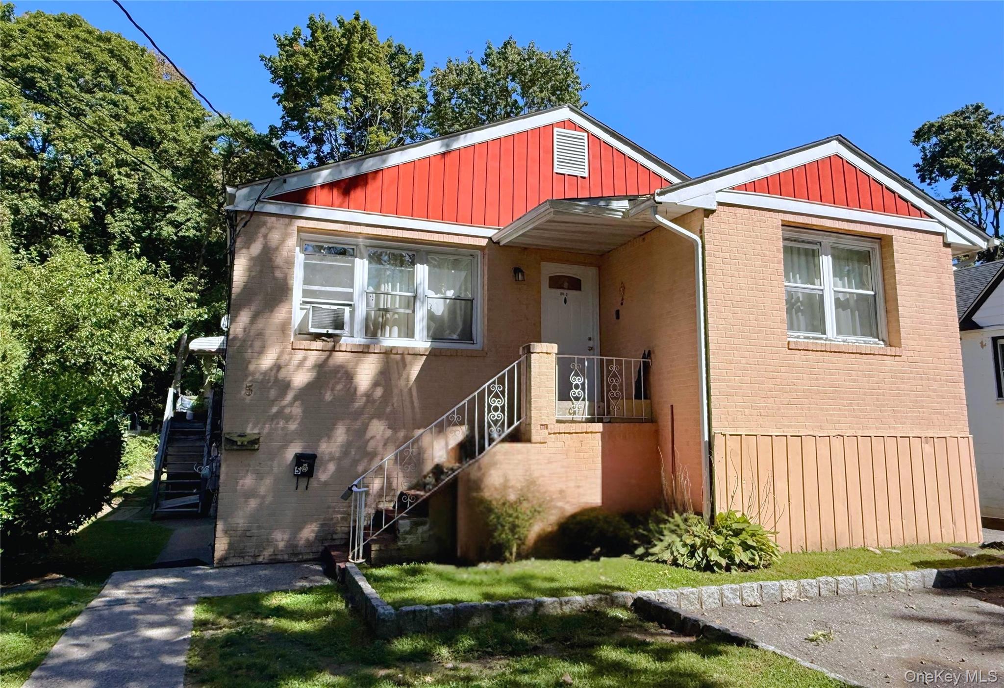 5 Highland Avenue – For Sale