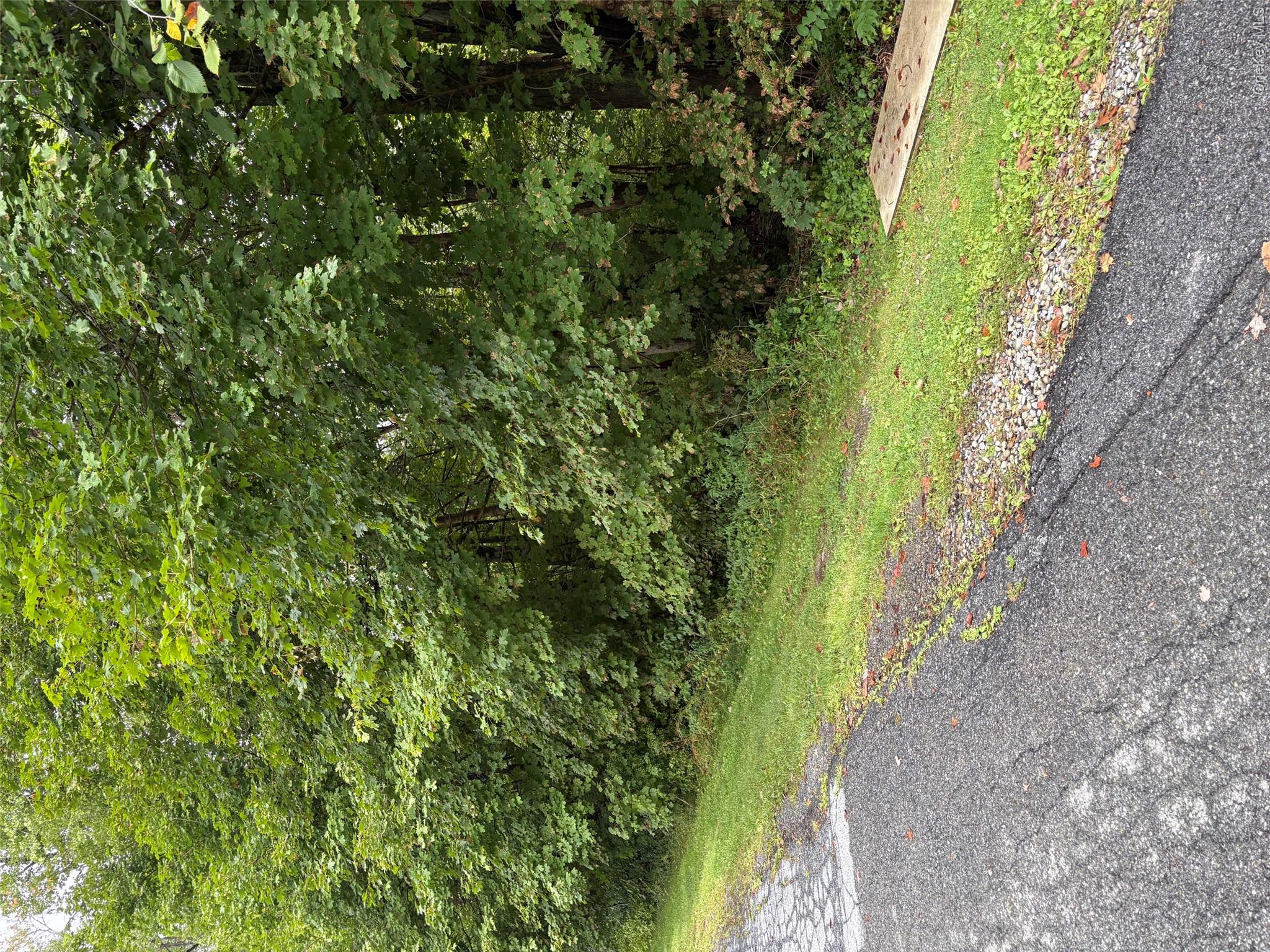 20 Cardinal Rd #89 – For Sale photo 22