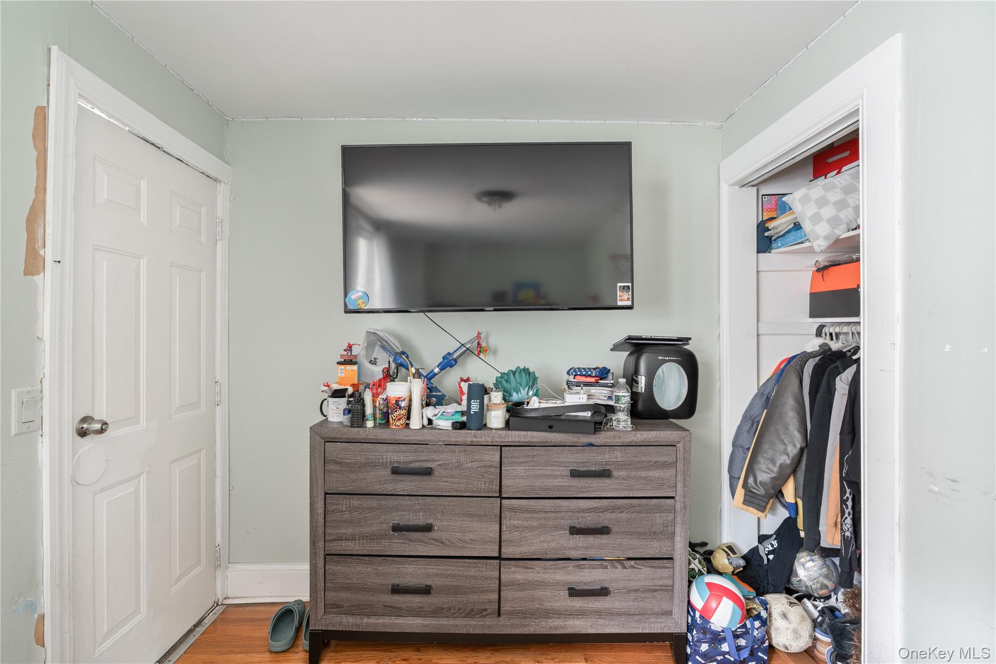 2310 102nd Street – For Sale photo 16