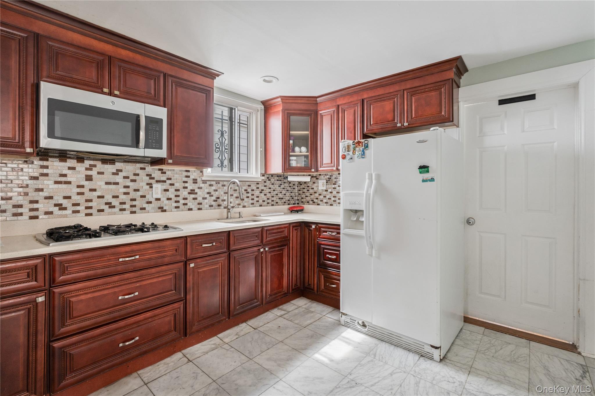 2310 102nd Street – For Sale photo 21