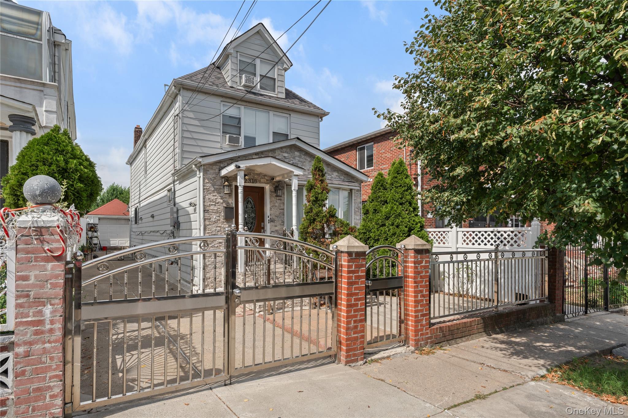 2310 102nd Street – For Sale