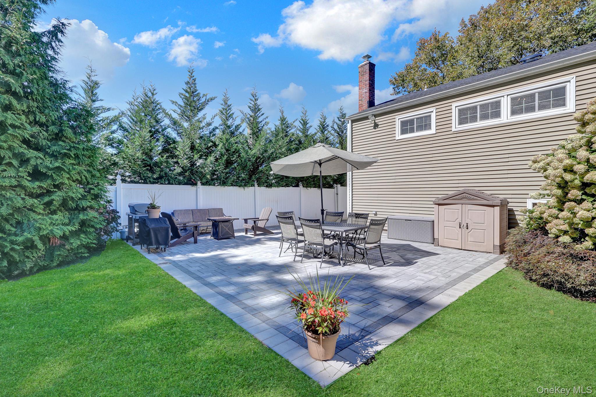 719 Glenridge Lane – For Sale photo 8