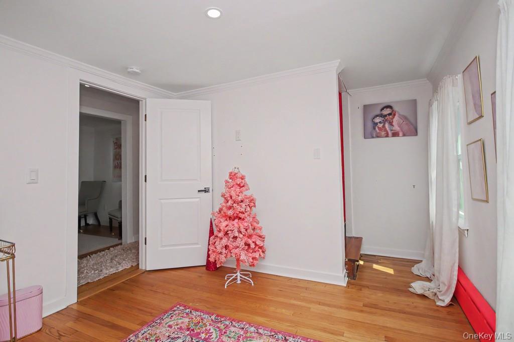 139 8th Street – For Sale photo 27
