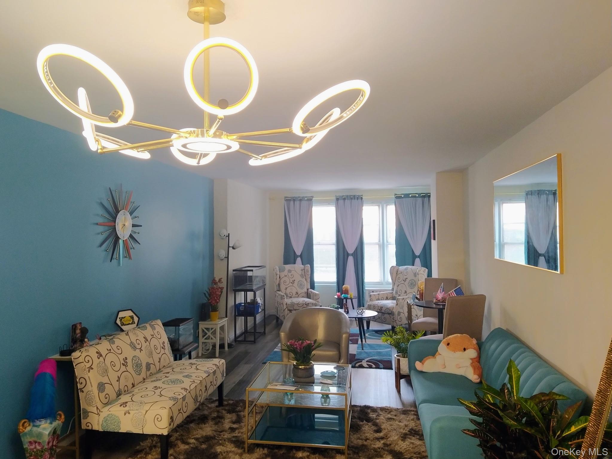 60-11 Broadway, Unit L-3