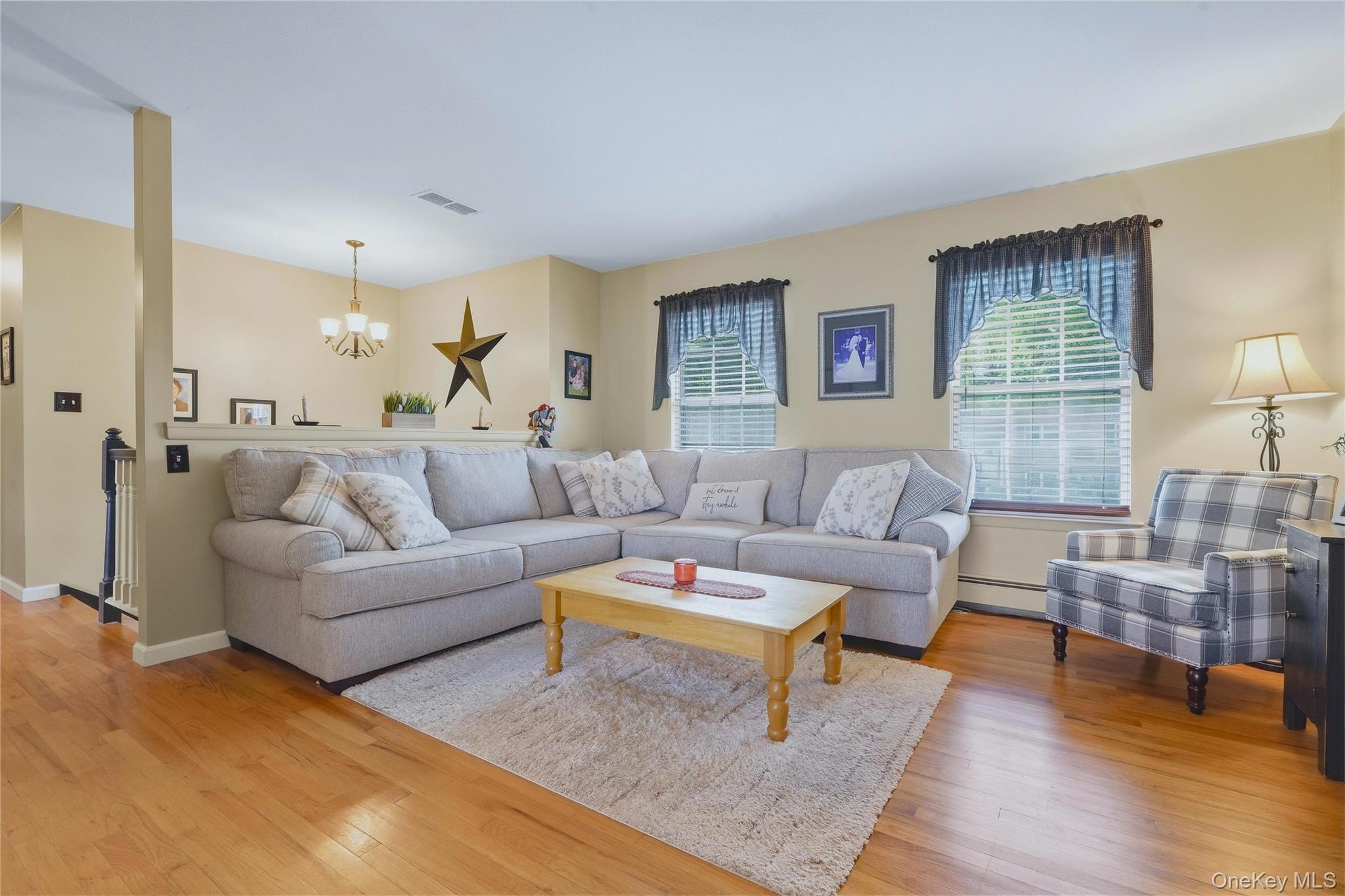 38 Genesee Avenue – For Sale photo 4