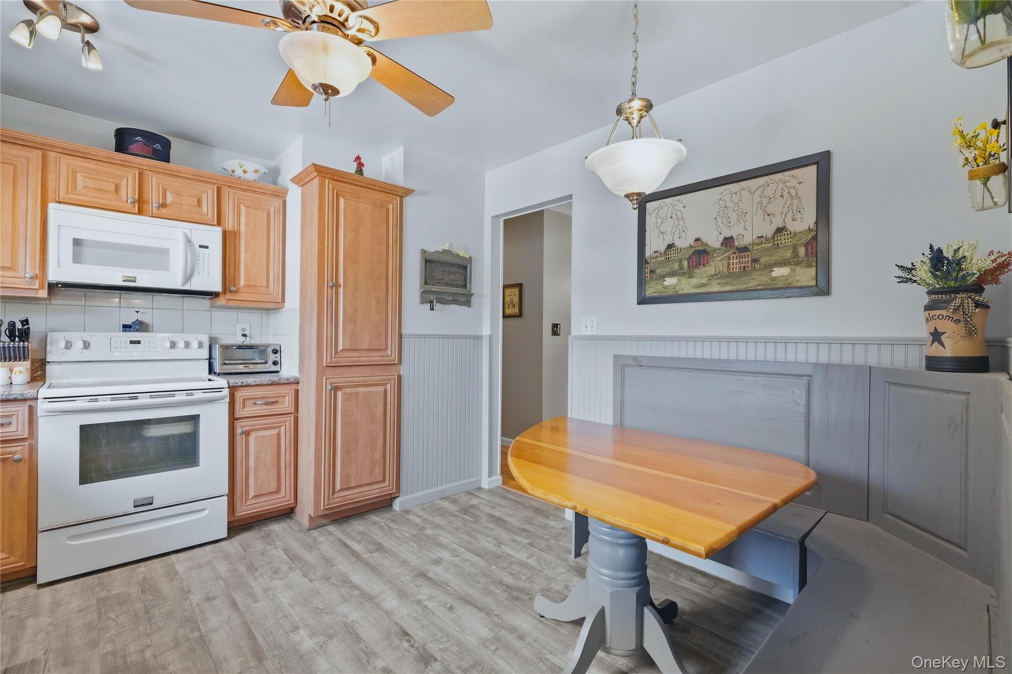 38 Genesee Avenue – For Sale photo 10