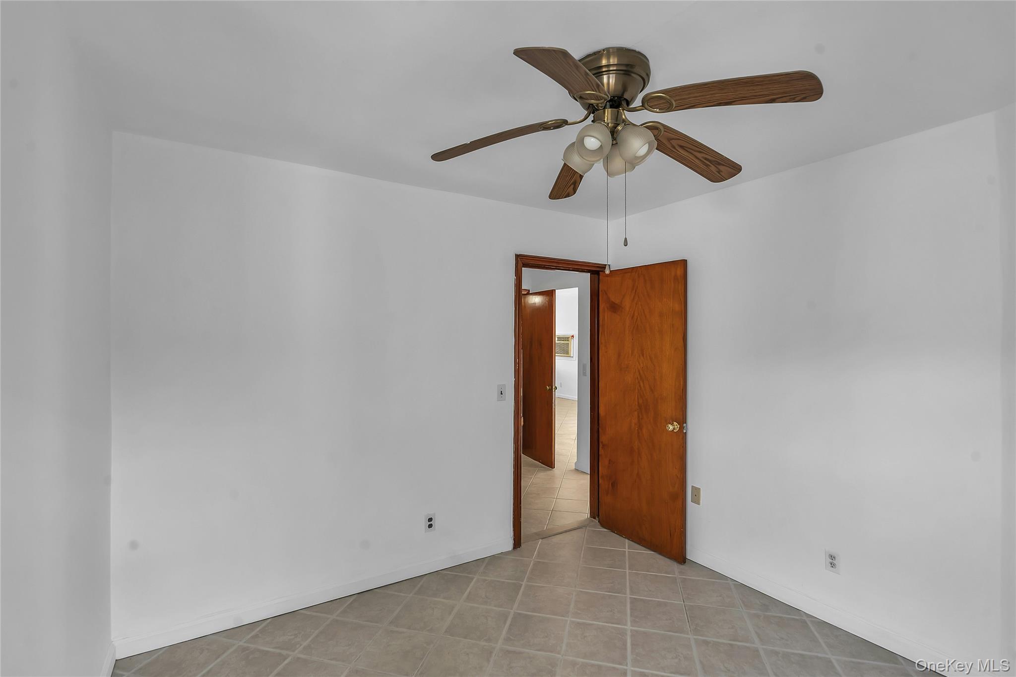 147 Broadway – For Sale photo 16