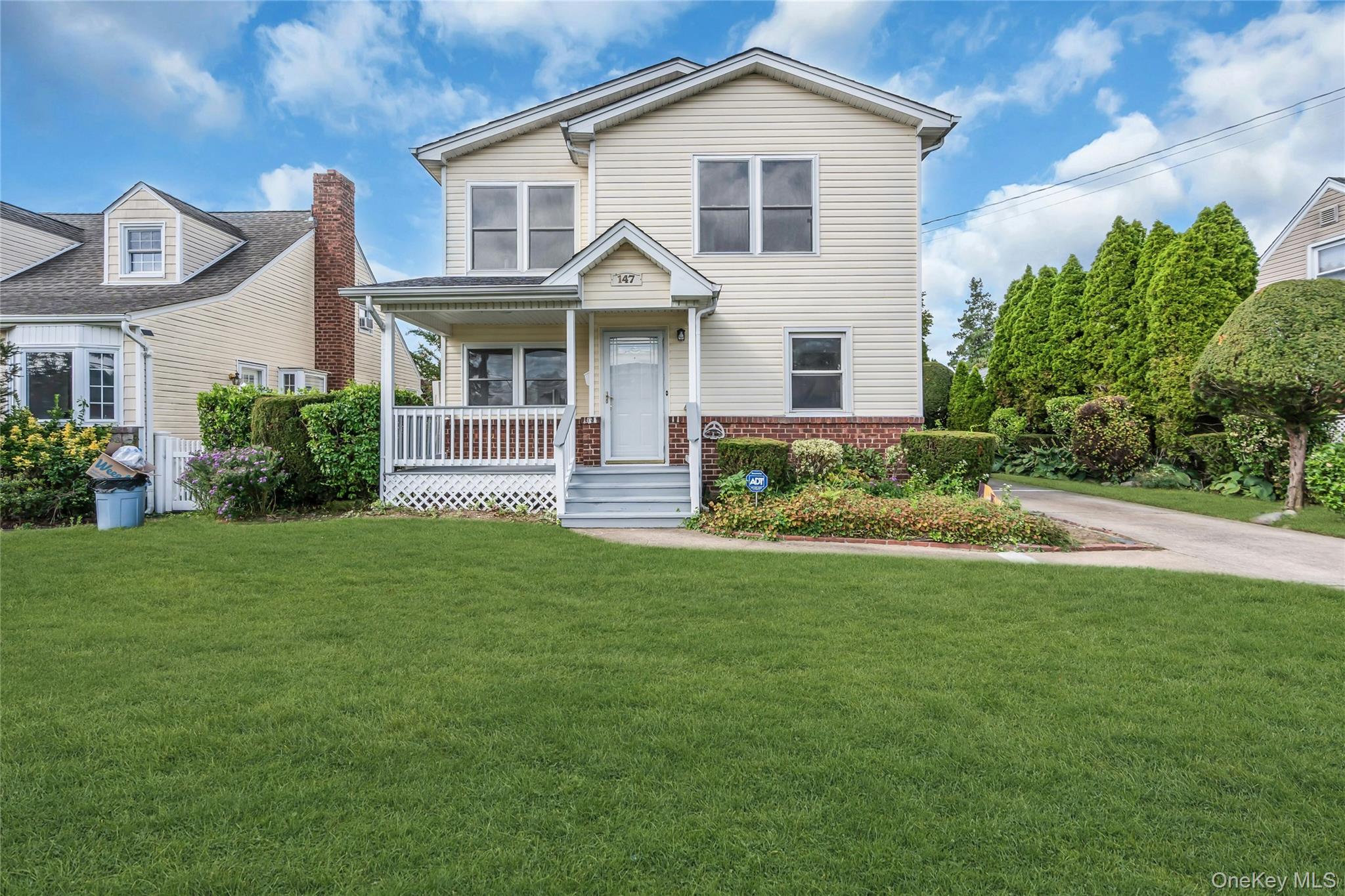 147 Broadway – For Sale