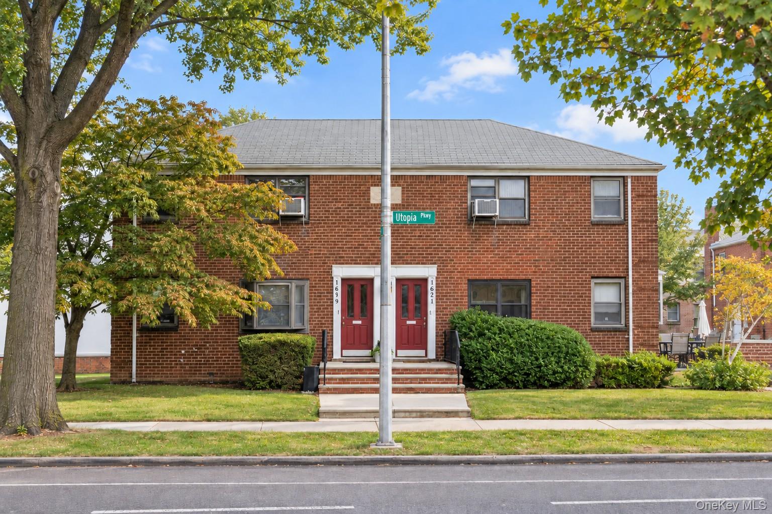 16-19 Utopia Parkway, Unit 2-22