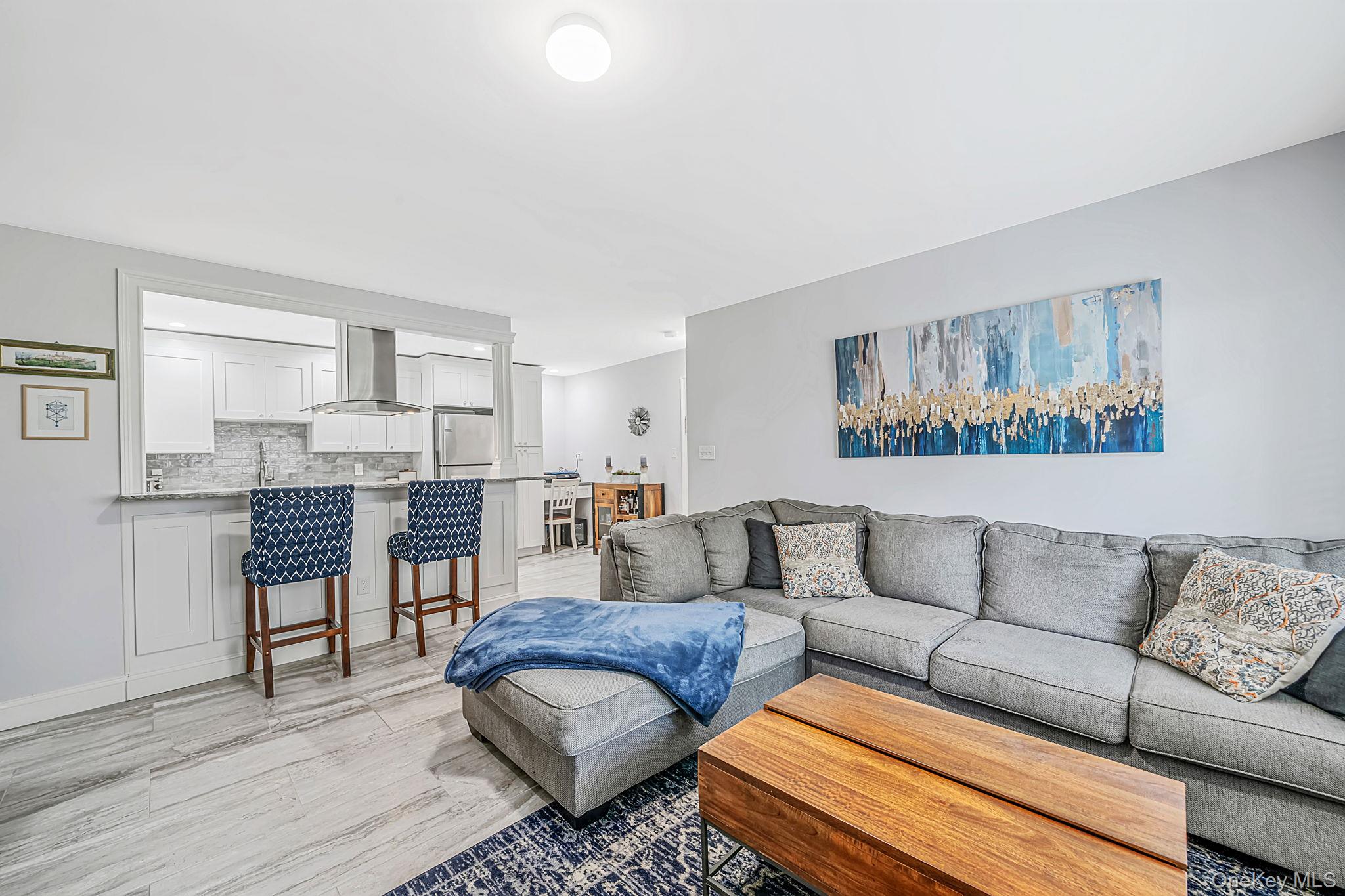 28 Richmond Boulevard, Unit 1B photo 10