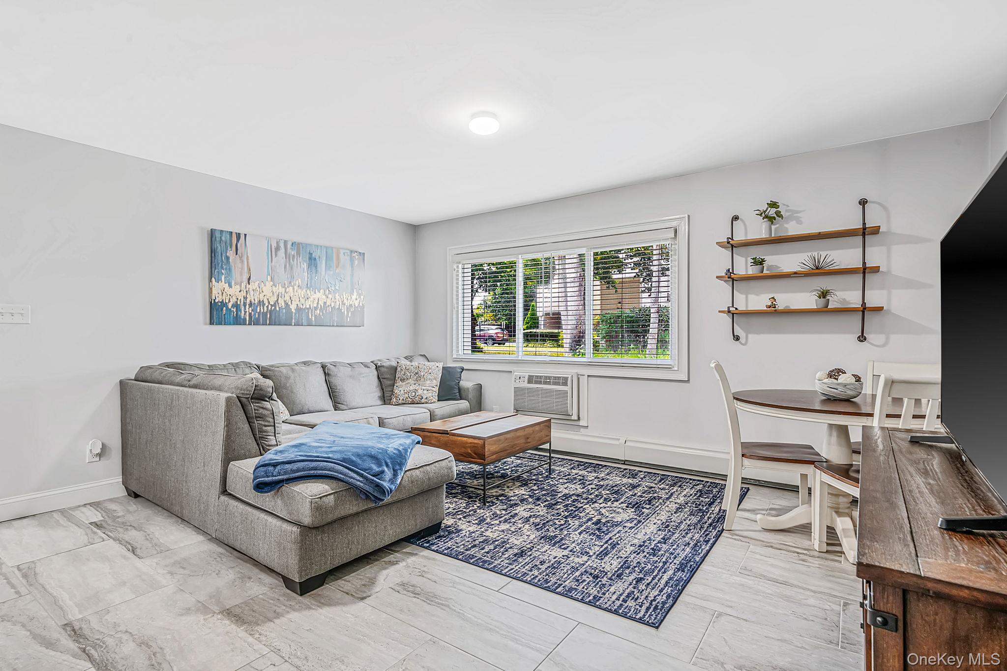 28 Richmond Boulevard, Unit 1B photo 12