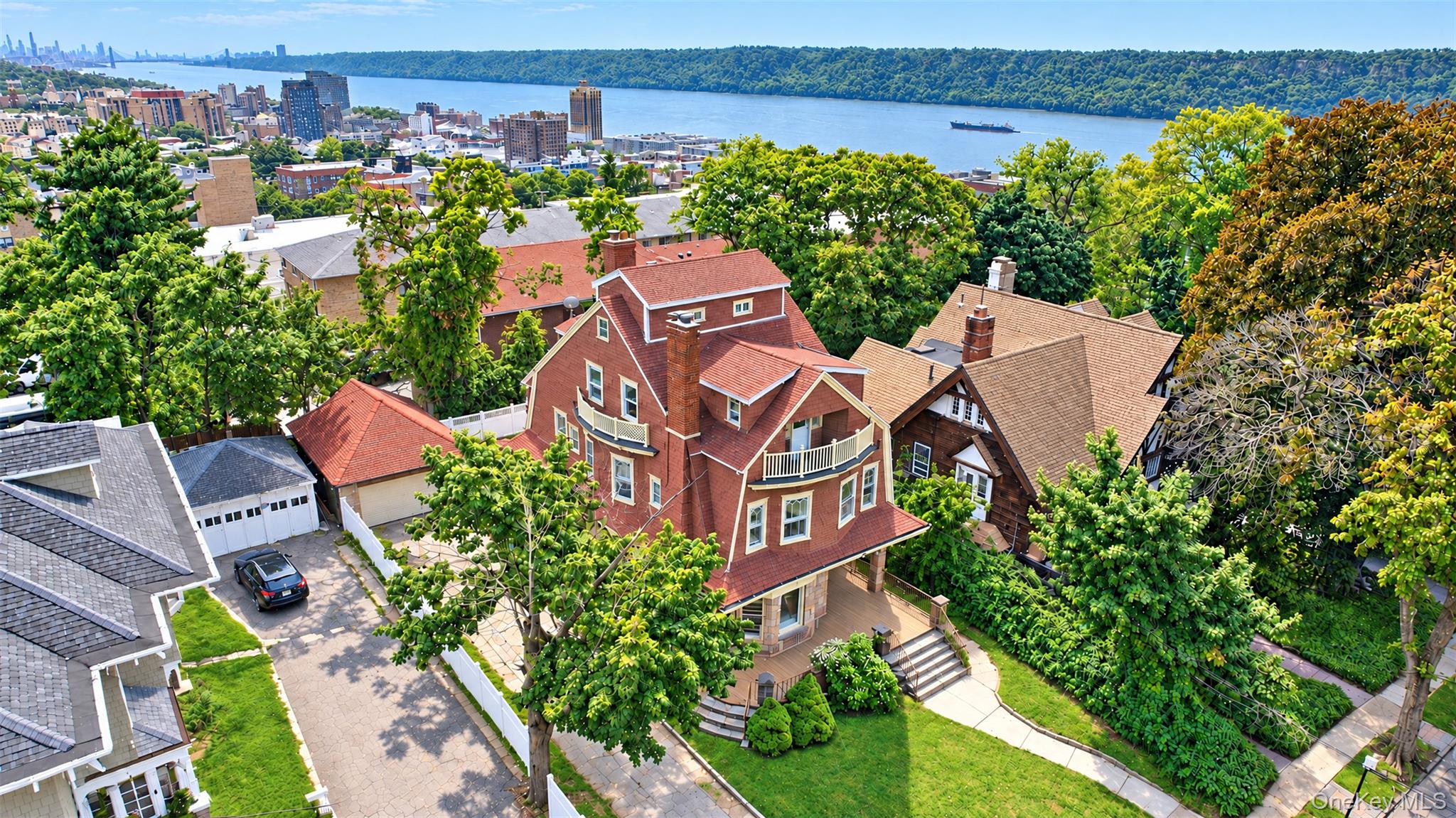 10 Delavan Terrace – For Sale
