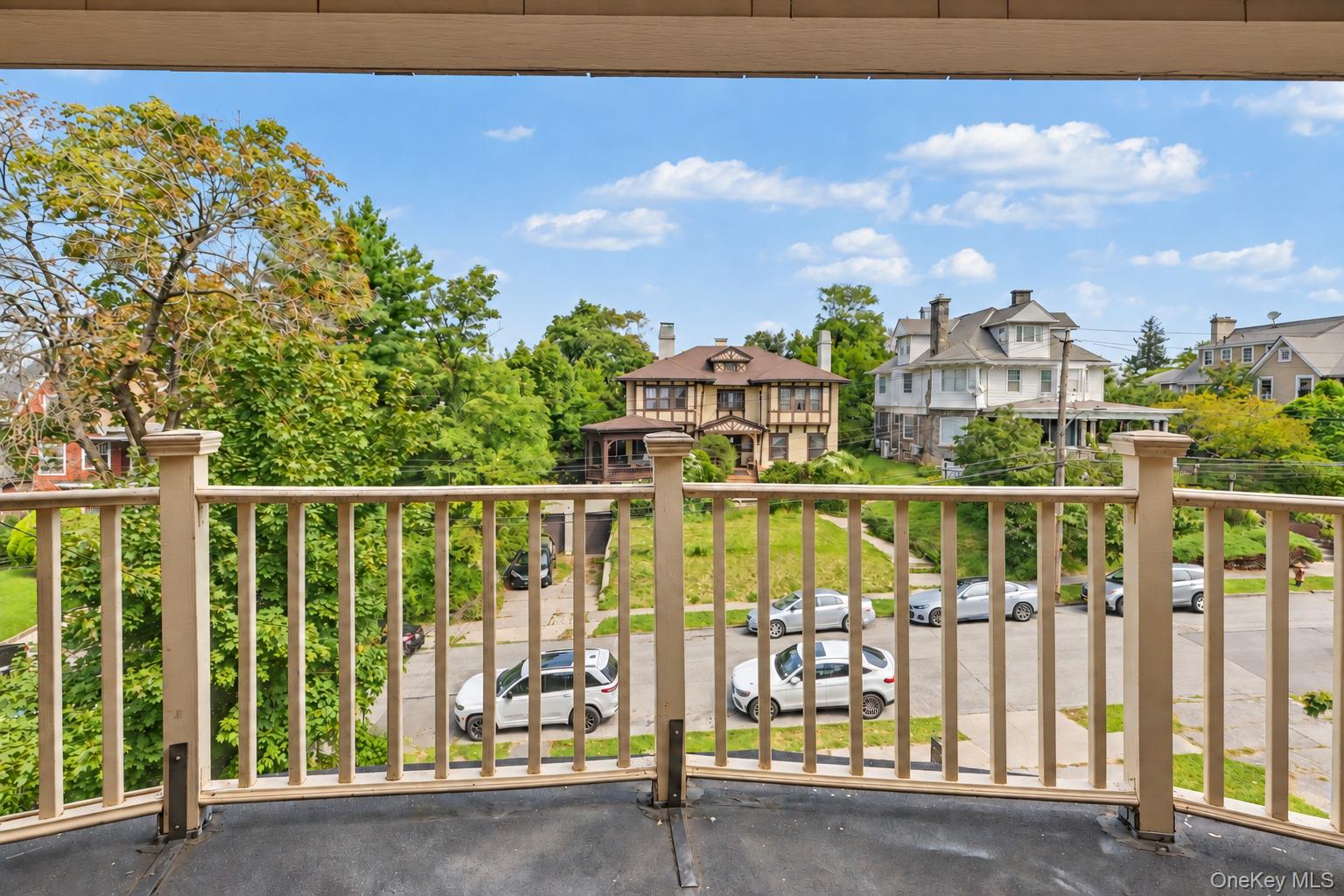 10 Delavan Terrace – For Sale photo 31