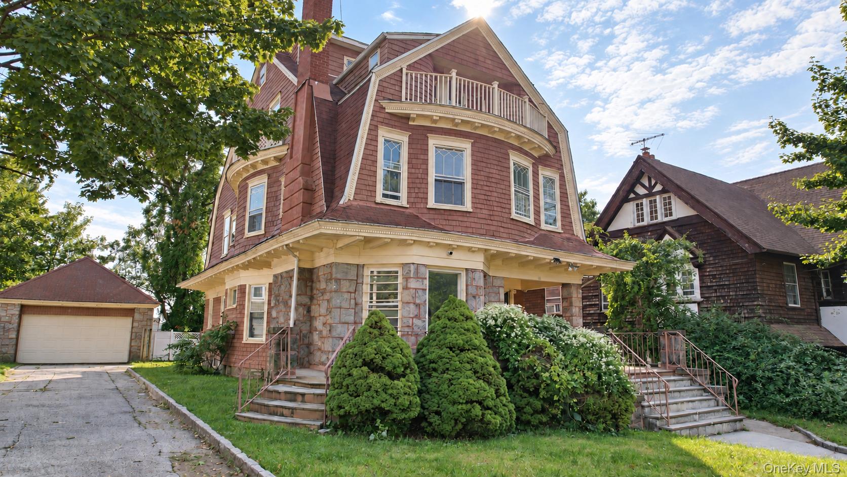 10 Delavan Terrace – For Sale photo 3