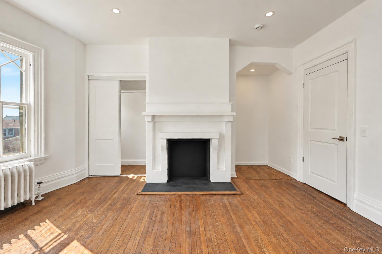 10 Delavan Terrace – For Sale photo 20