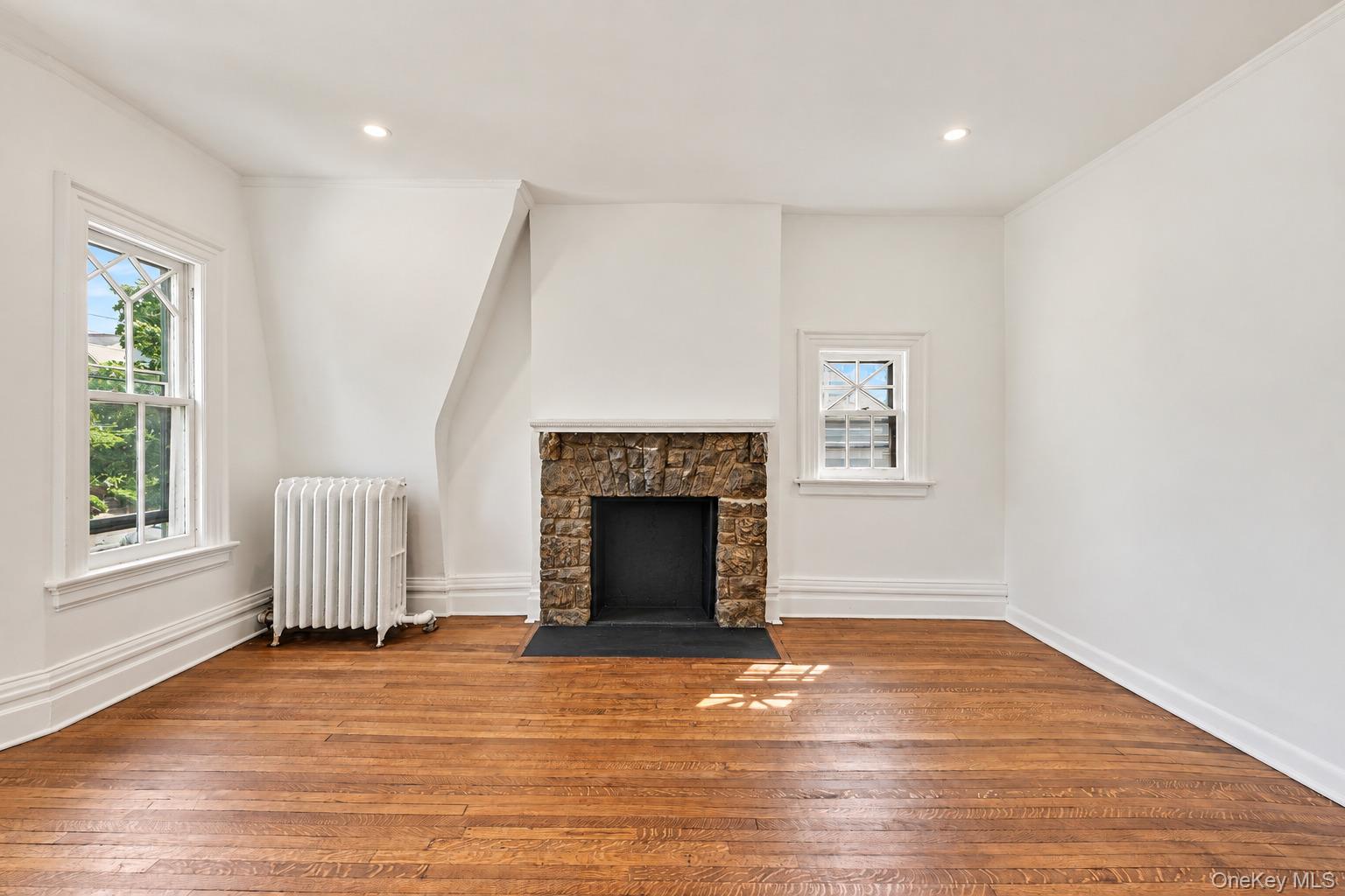 10 Delavan Terrace – For Sale photo 19