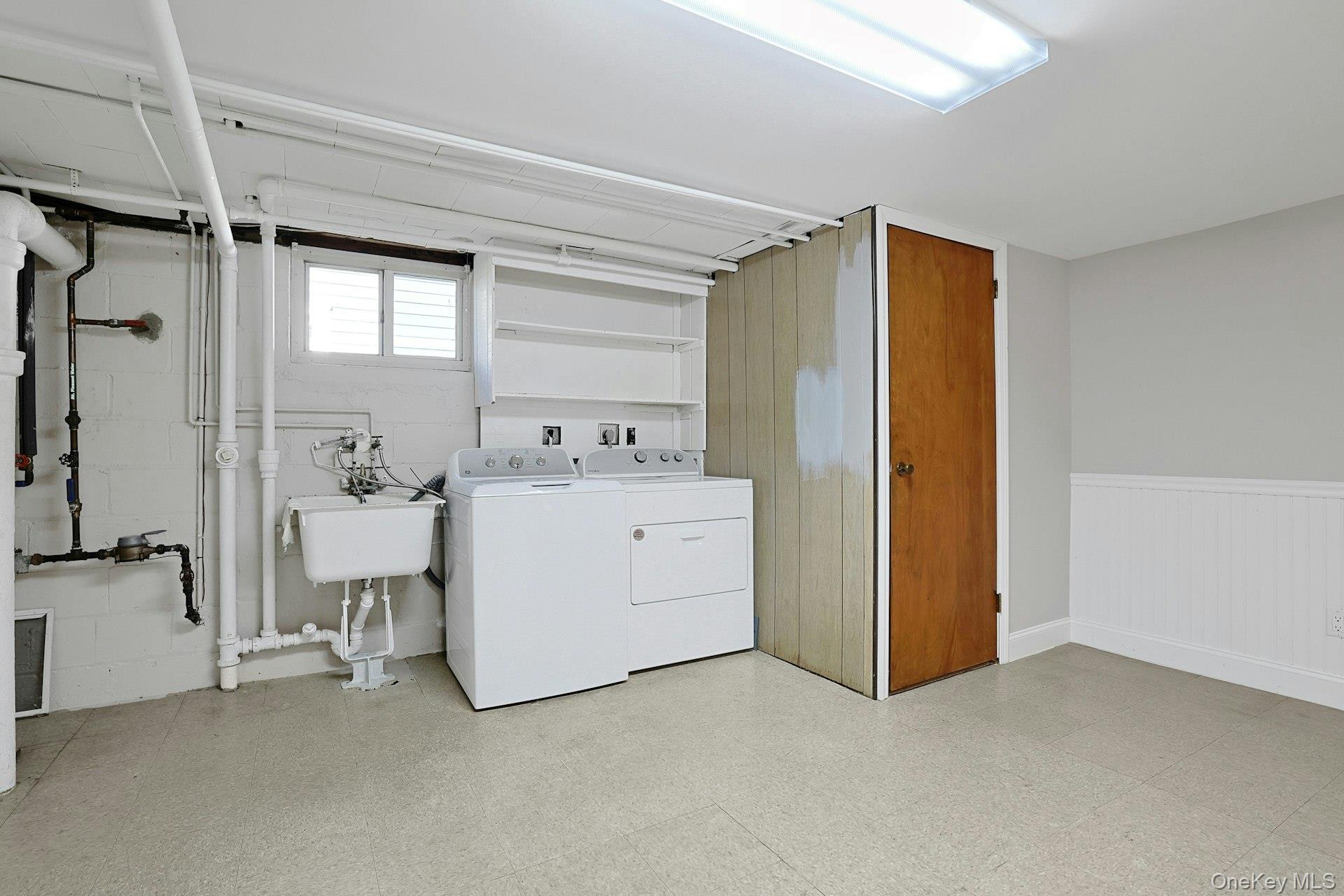 21 Elm Street E – For Sale photo 31