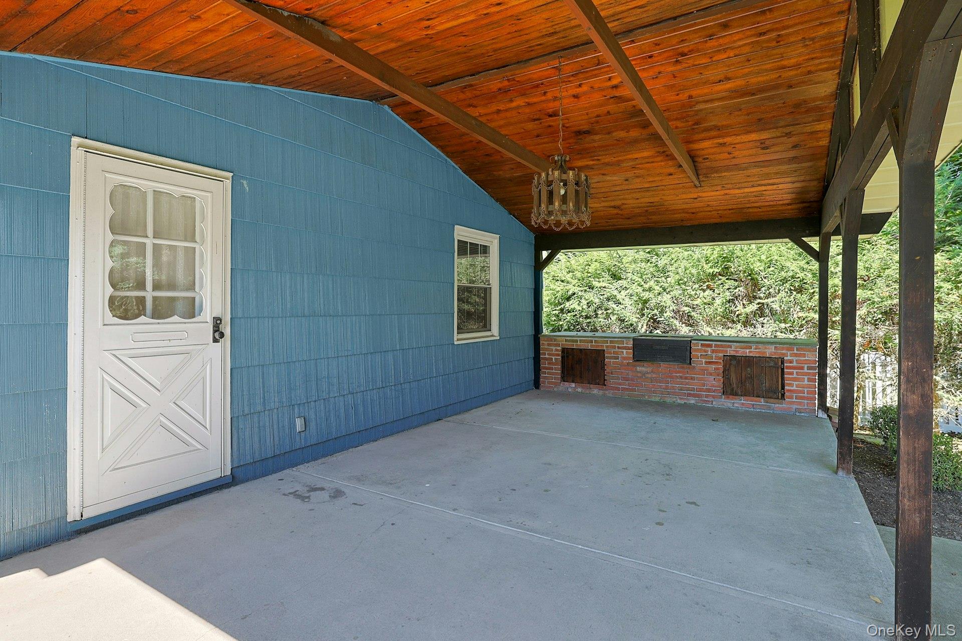 21 Elm Street E – For Sale photo 9