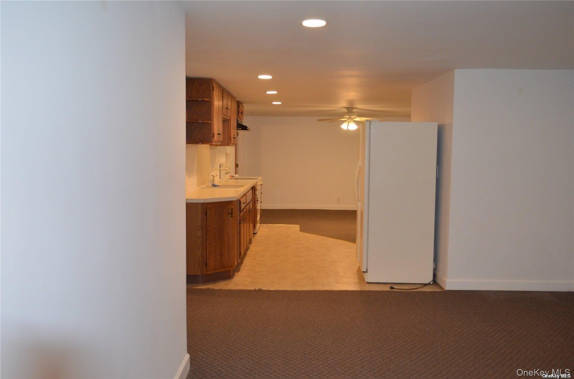 203 Parkside Avenue – For Rent photo 6