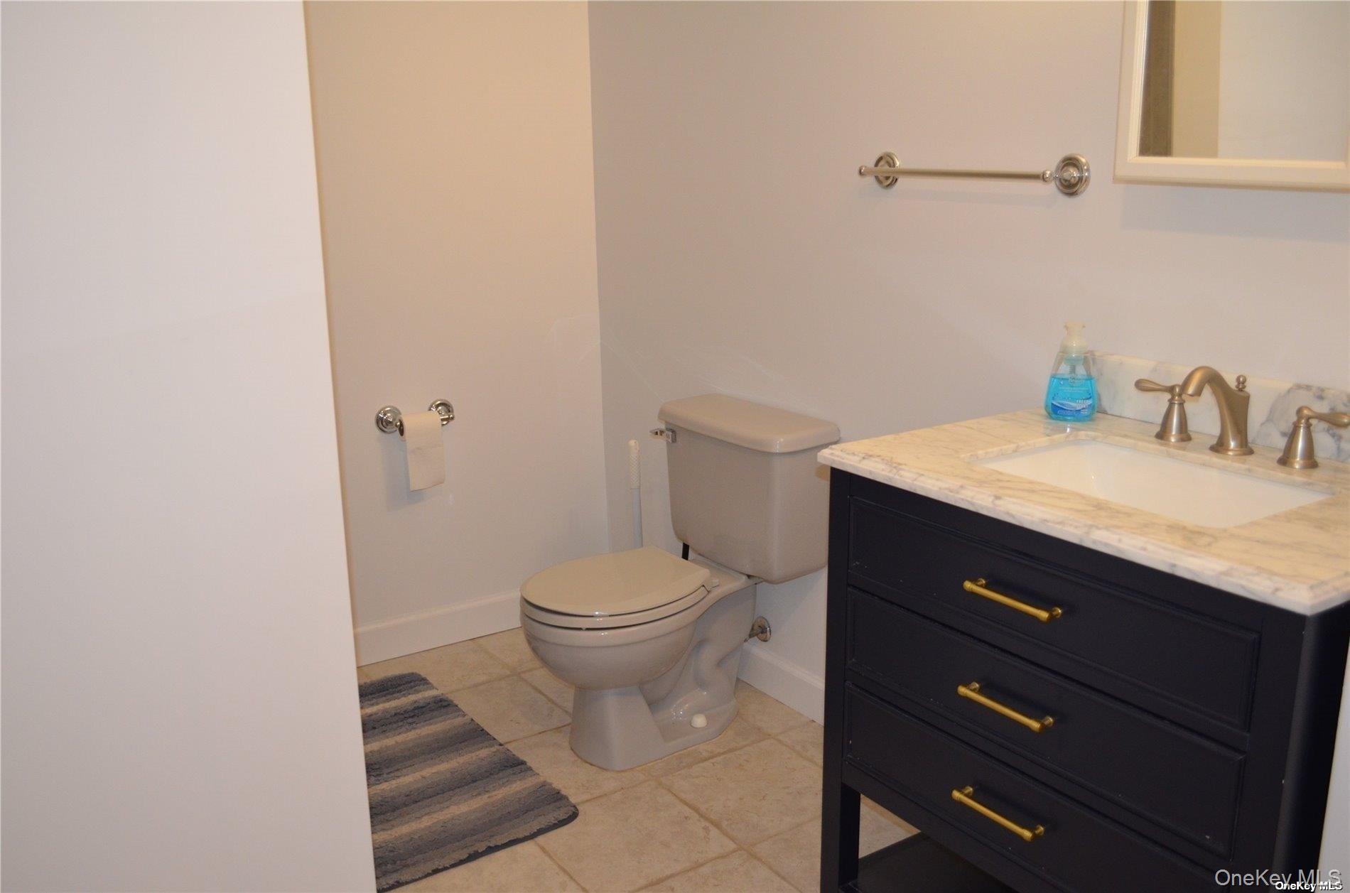 203 Parkside Avenue – For Rent photo 10