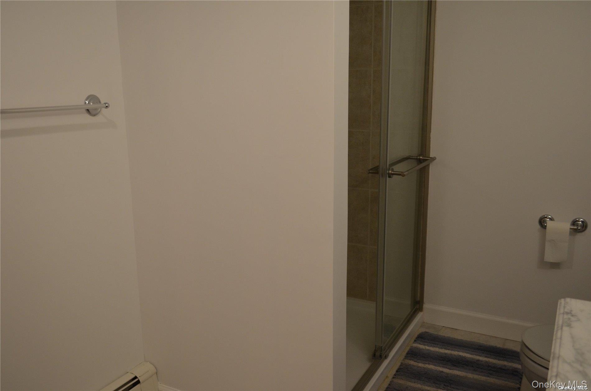 203 Parkside Avenue – For Rent photo 11